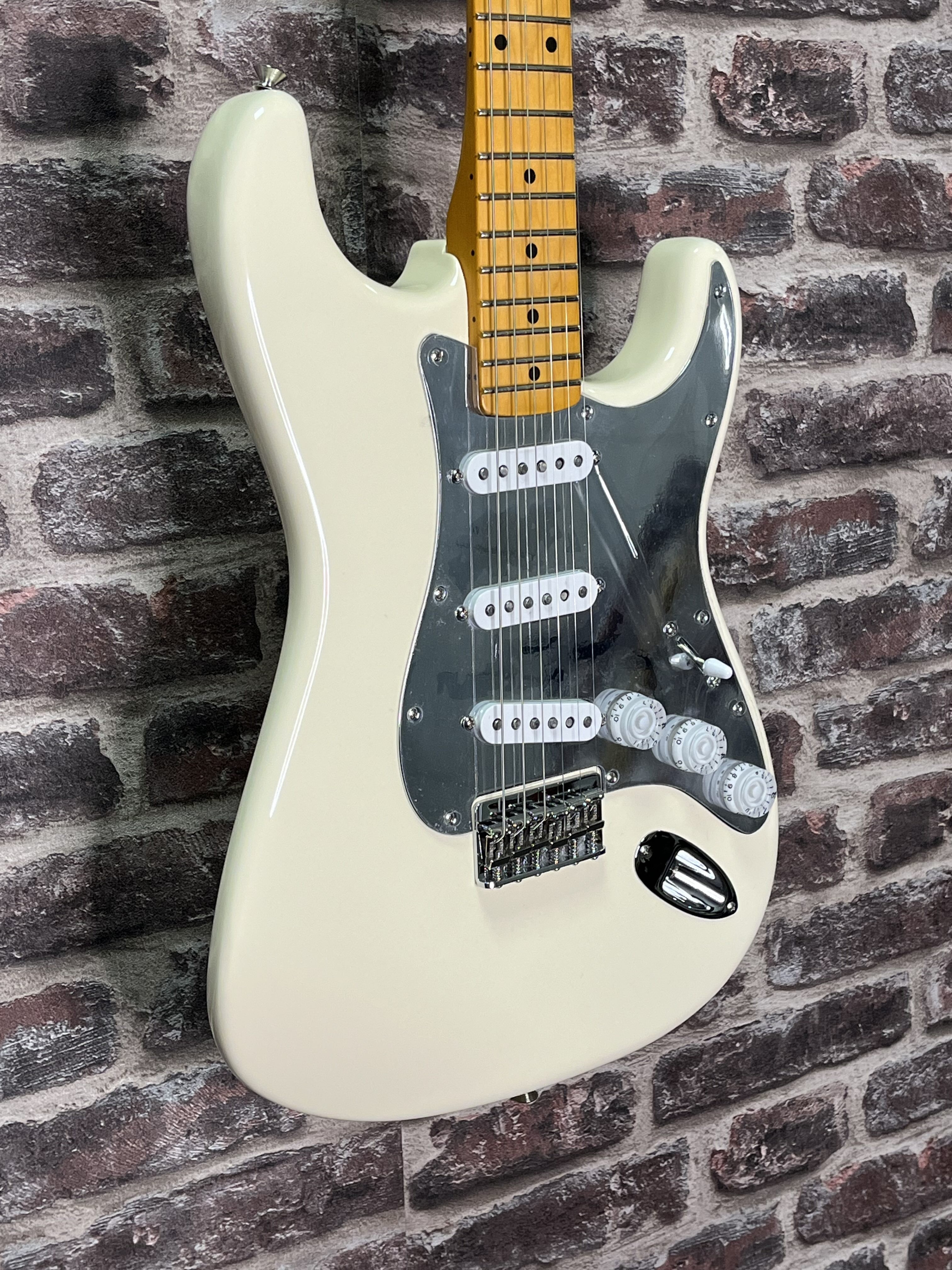 Fender Nile Rodgers Hitmaker Stratocaster (Olympic White)
