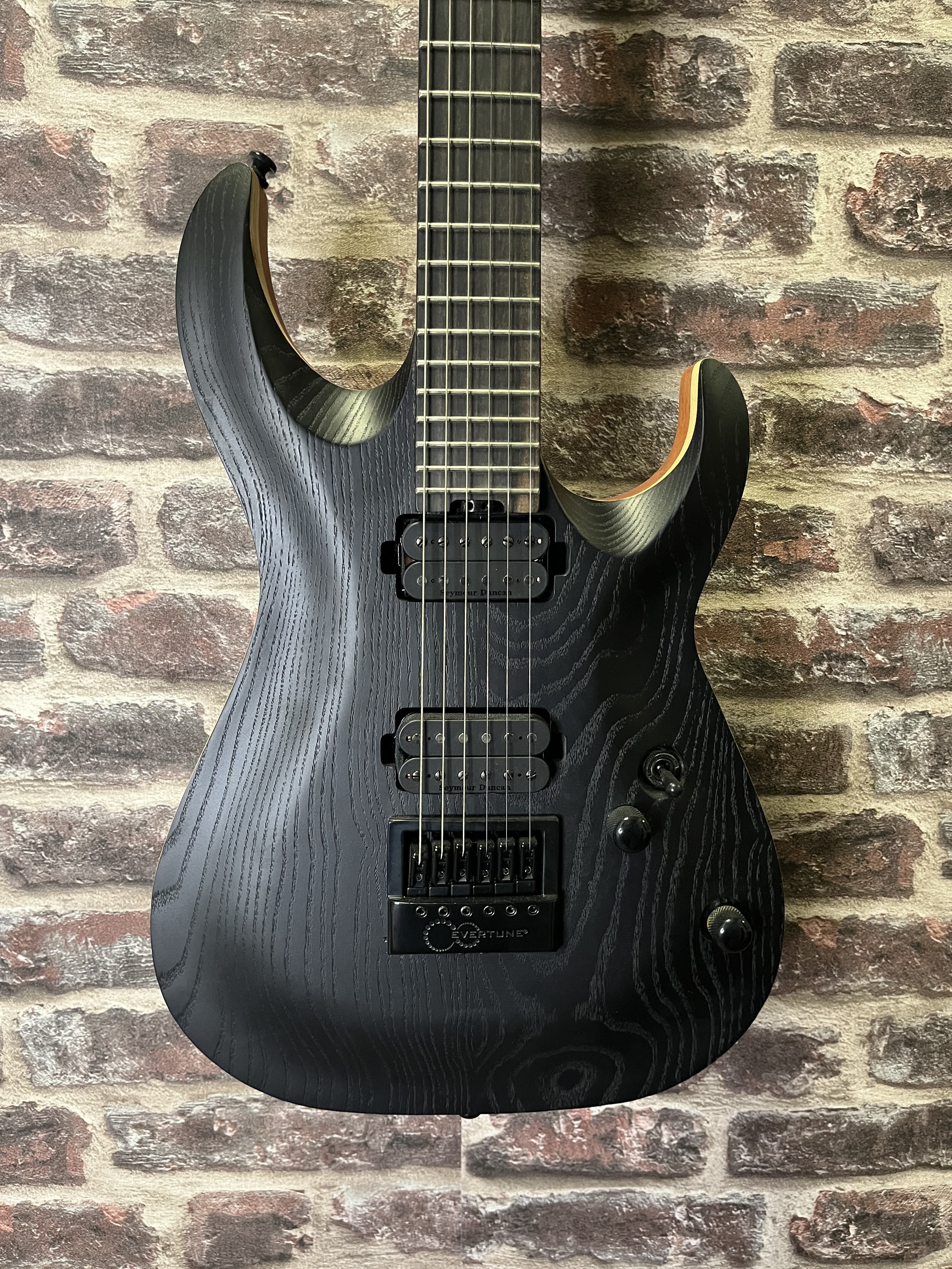 Cort KX700 EverTune