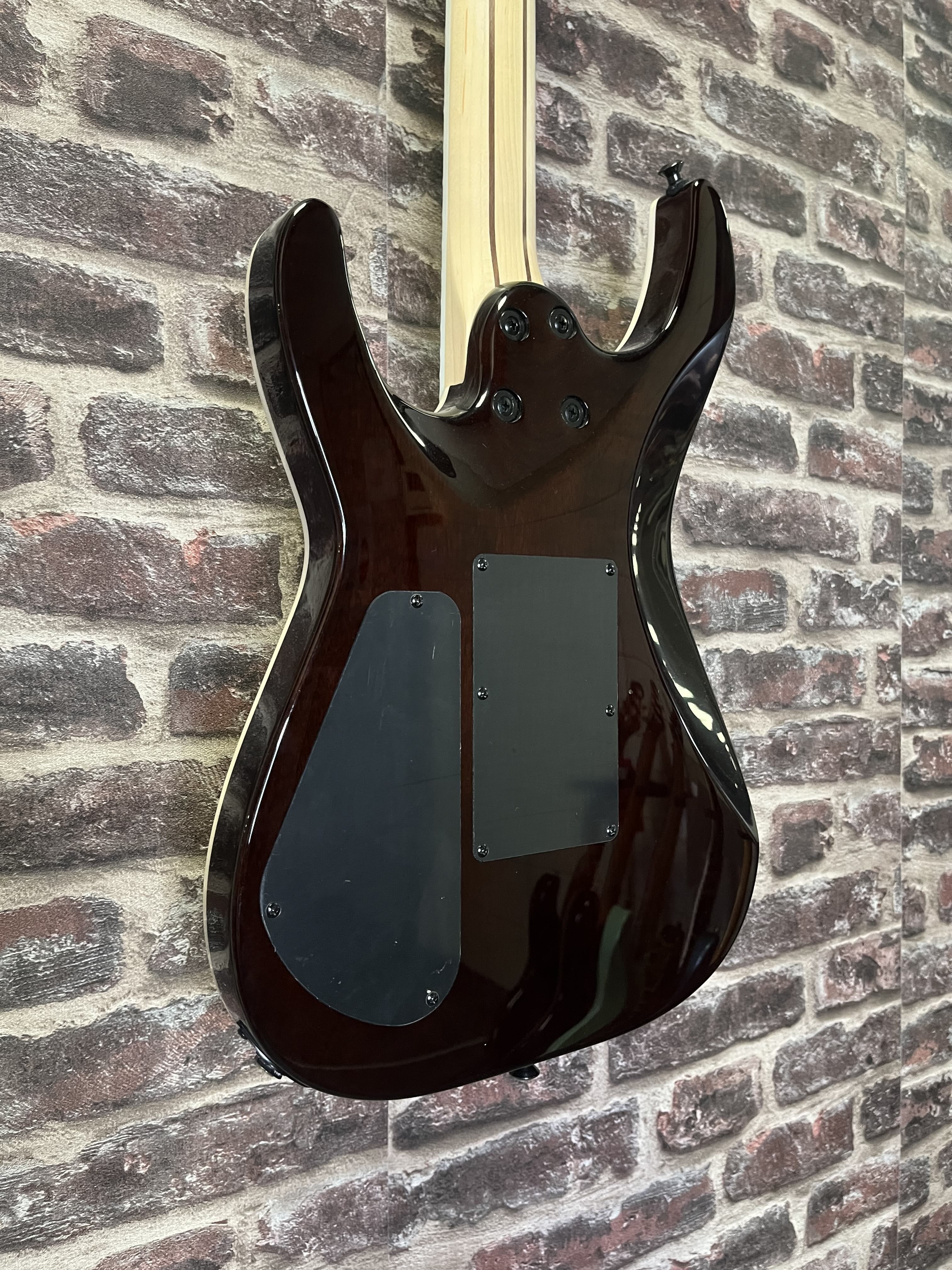 Jackson Pro Plus Série Dinky DKAQ Firestorm