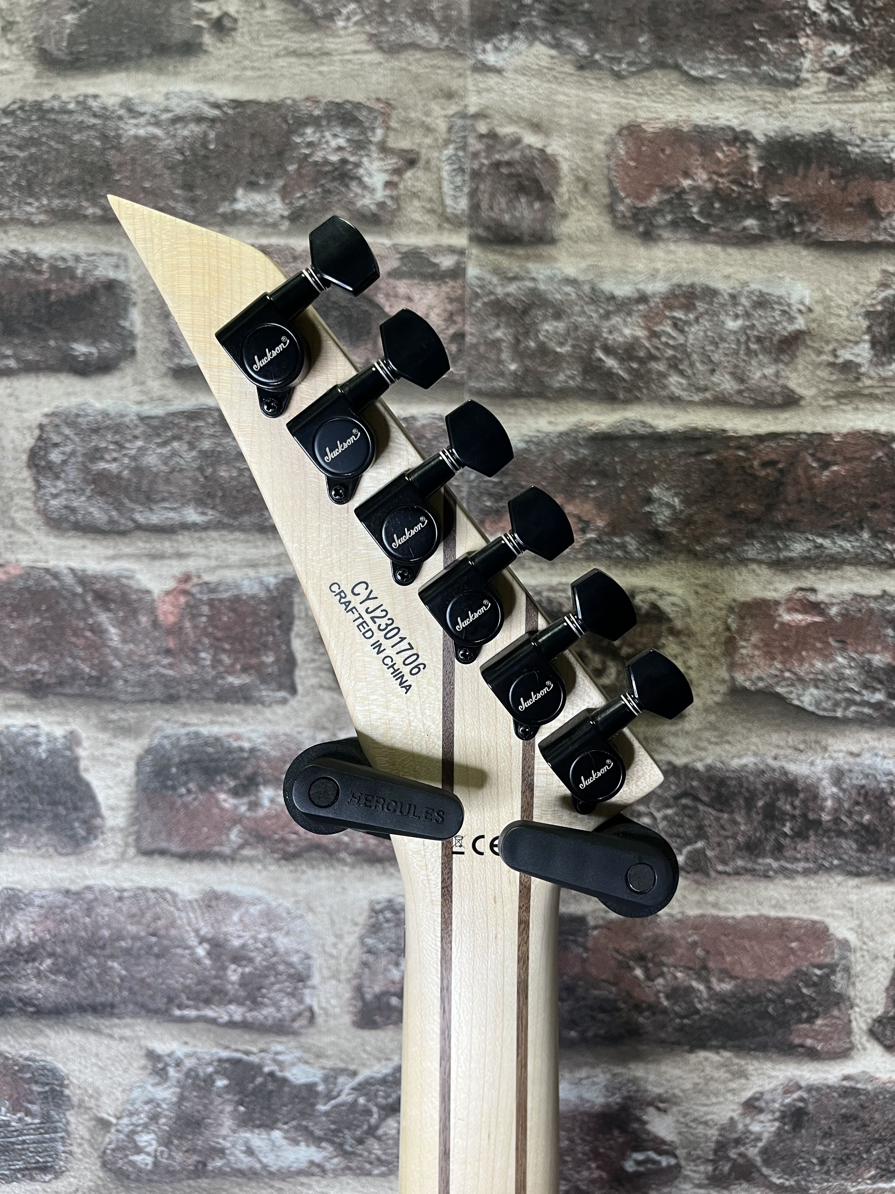 Jackson Pro Plus Série Dinky DKAQ Firestorm