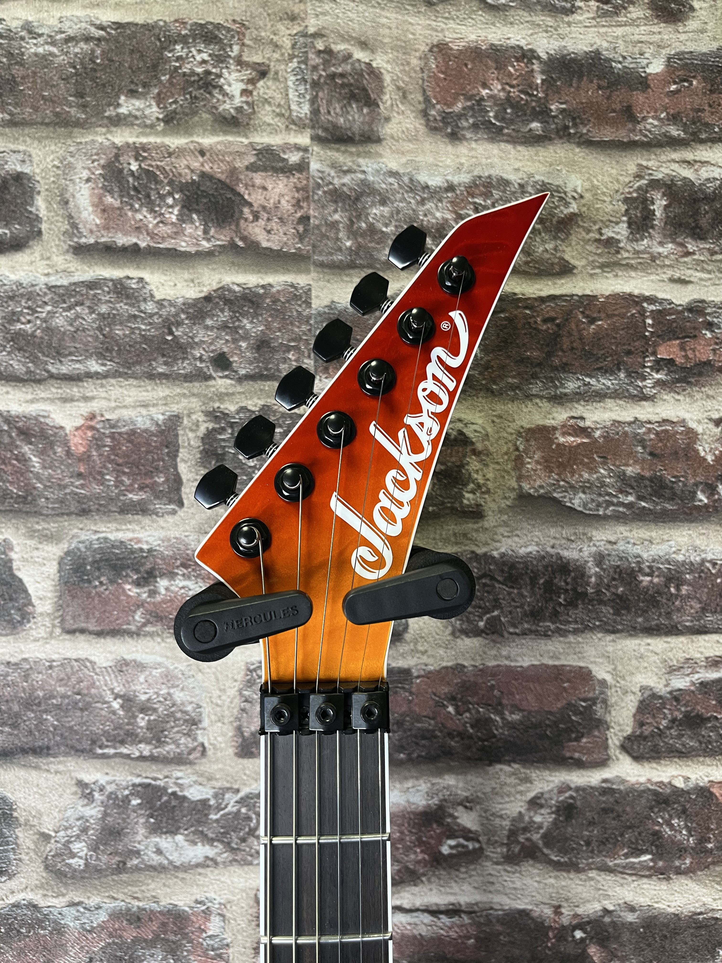 Jackson Pro Plus Série Dinky DKAQ Firestorm