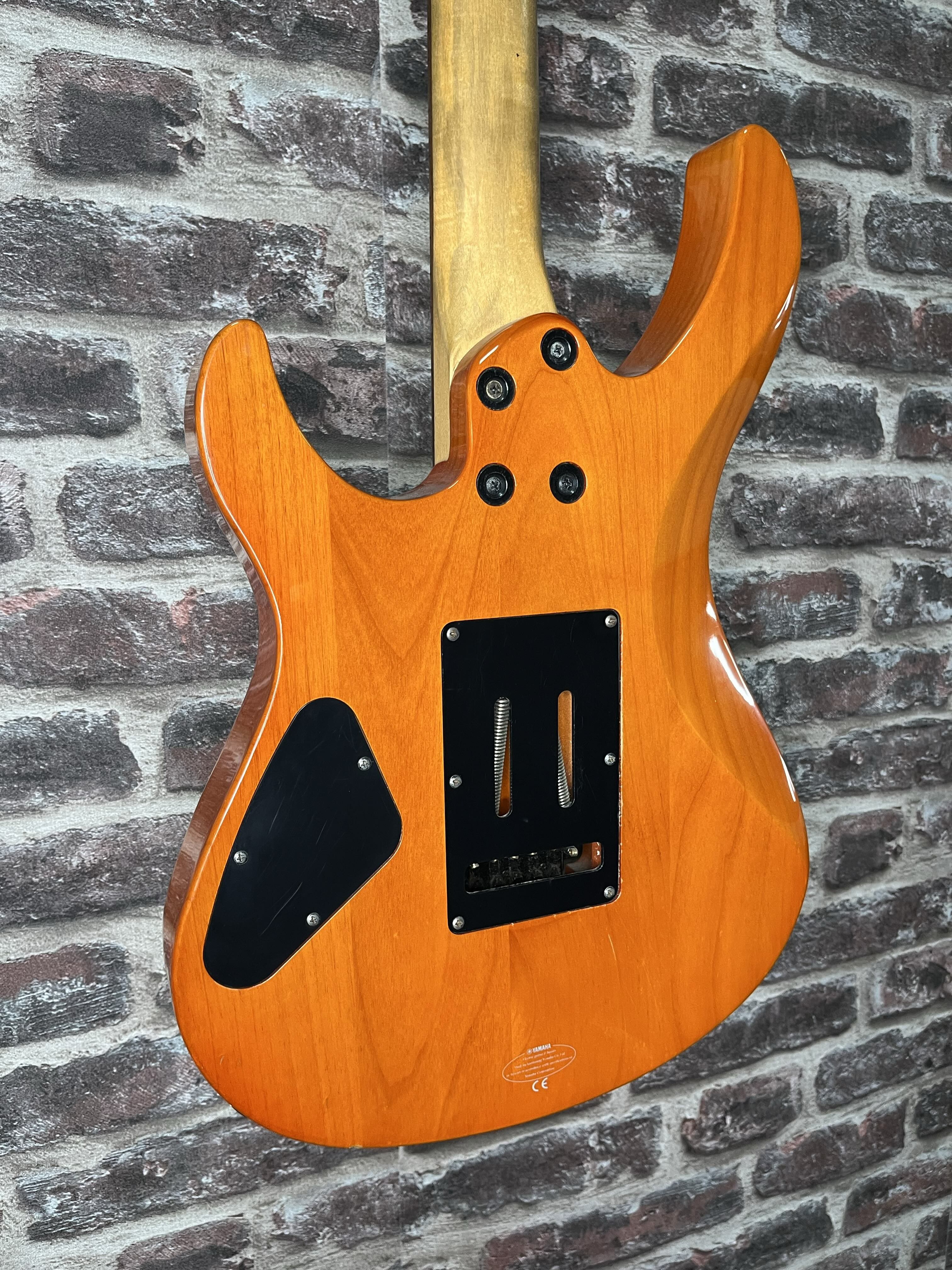 Yamaha PAC 821 DX Amber OCCASION