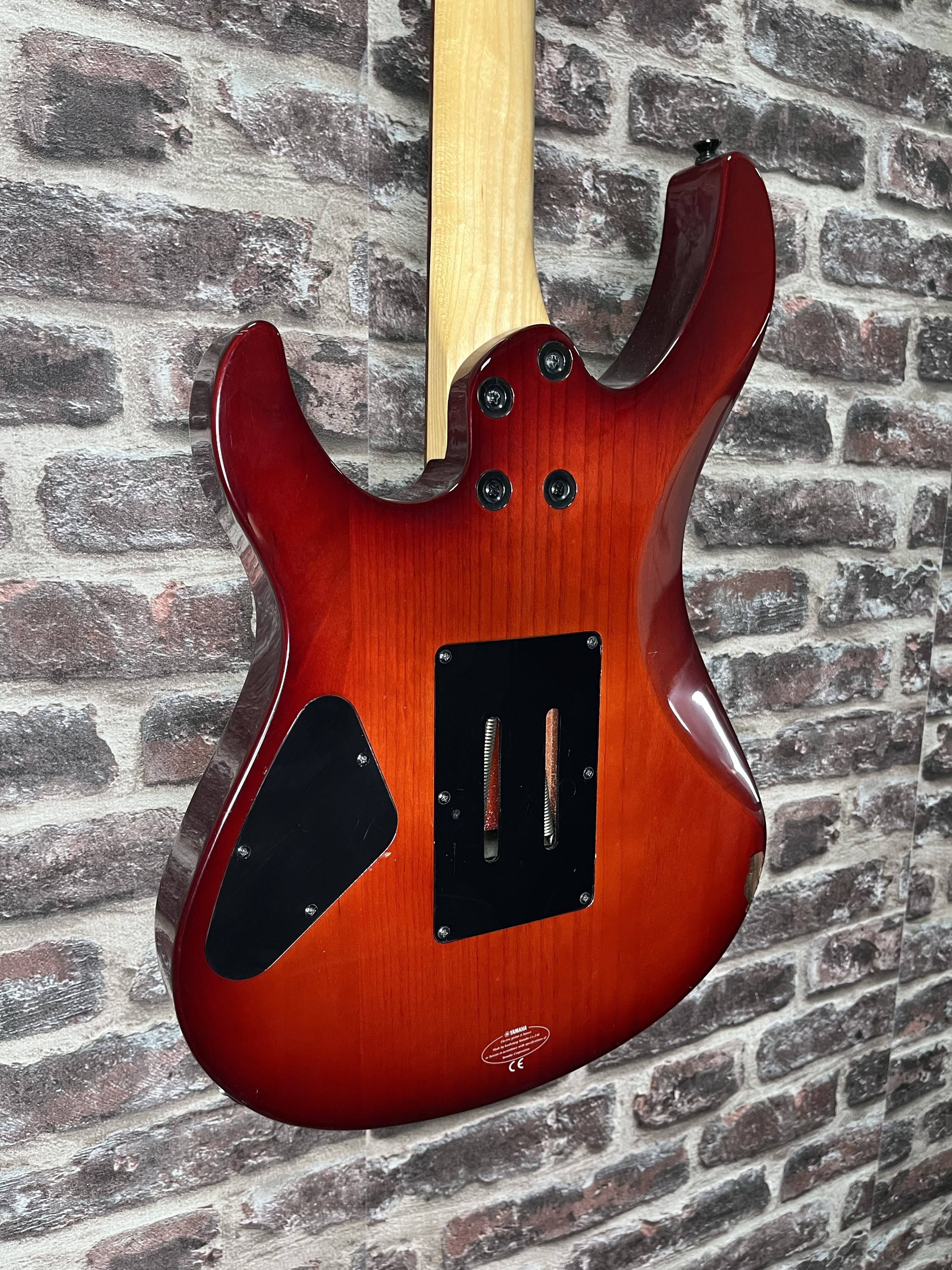 Yamaha PAC 821D Cherry Red Burst OCCASION