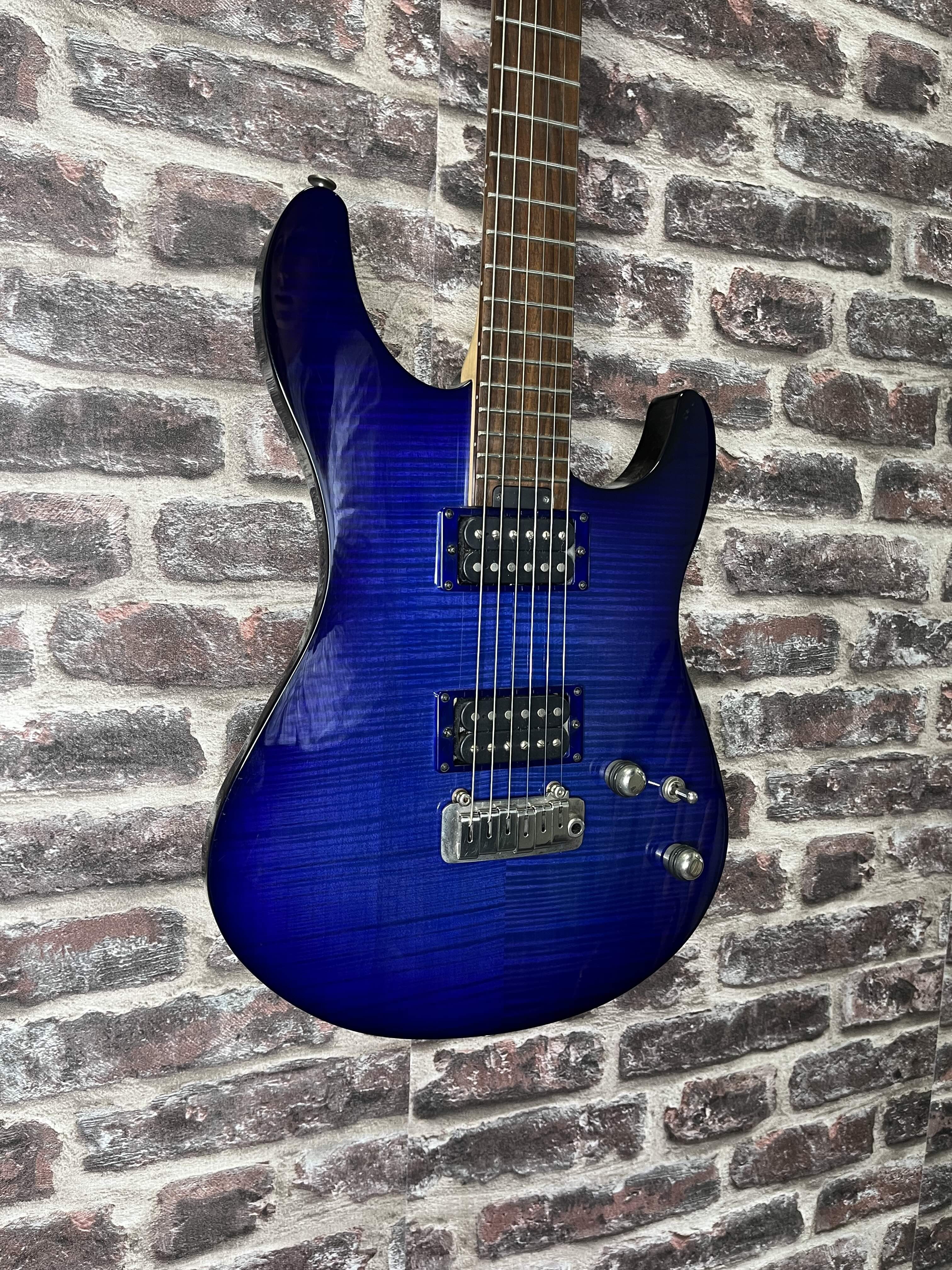 Yamaha RGX 620 Z Deep Blue Burst OCCASION