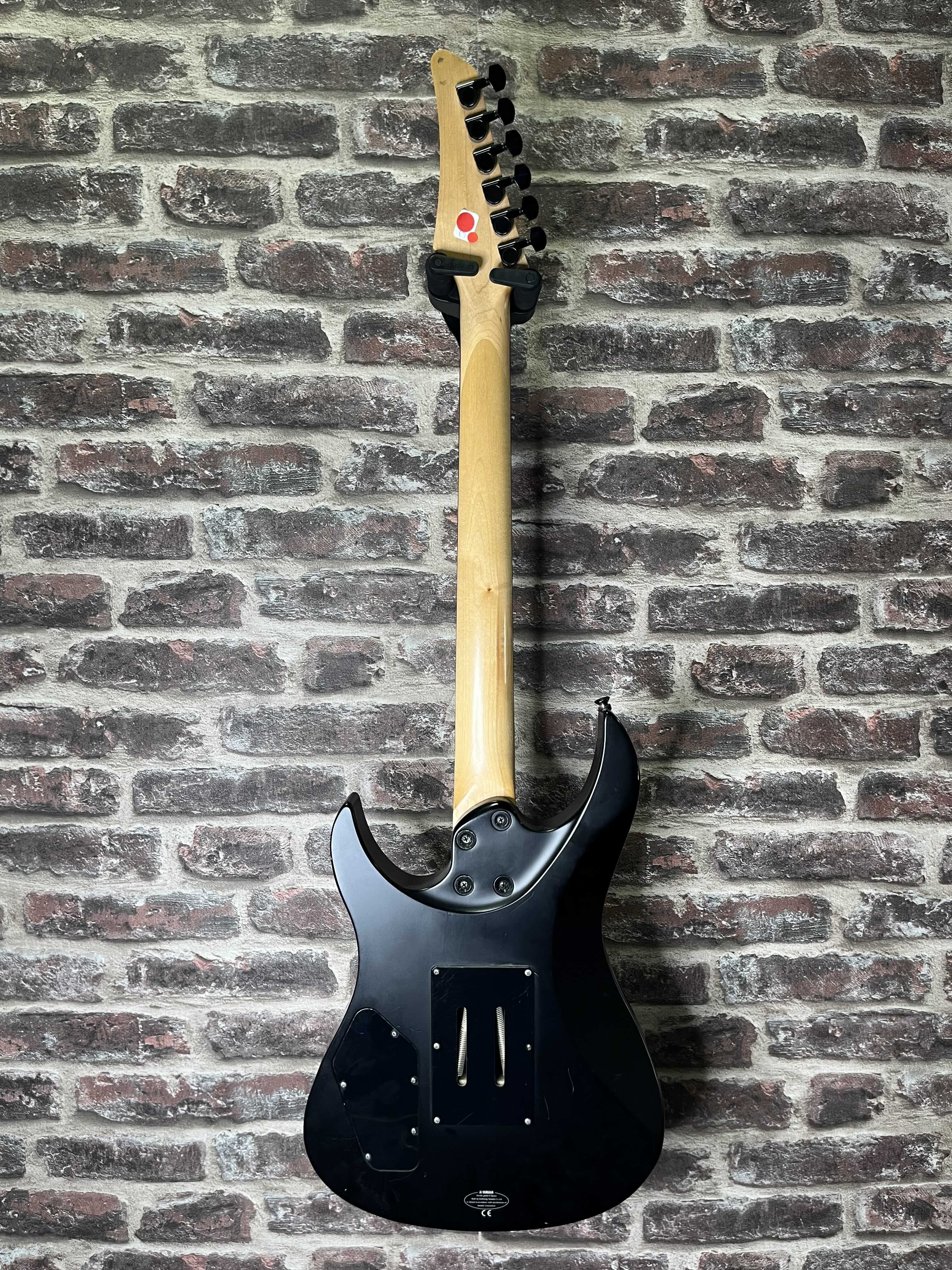 Yamaha RGX 220 Black OCCASION