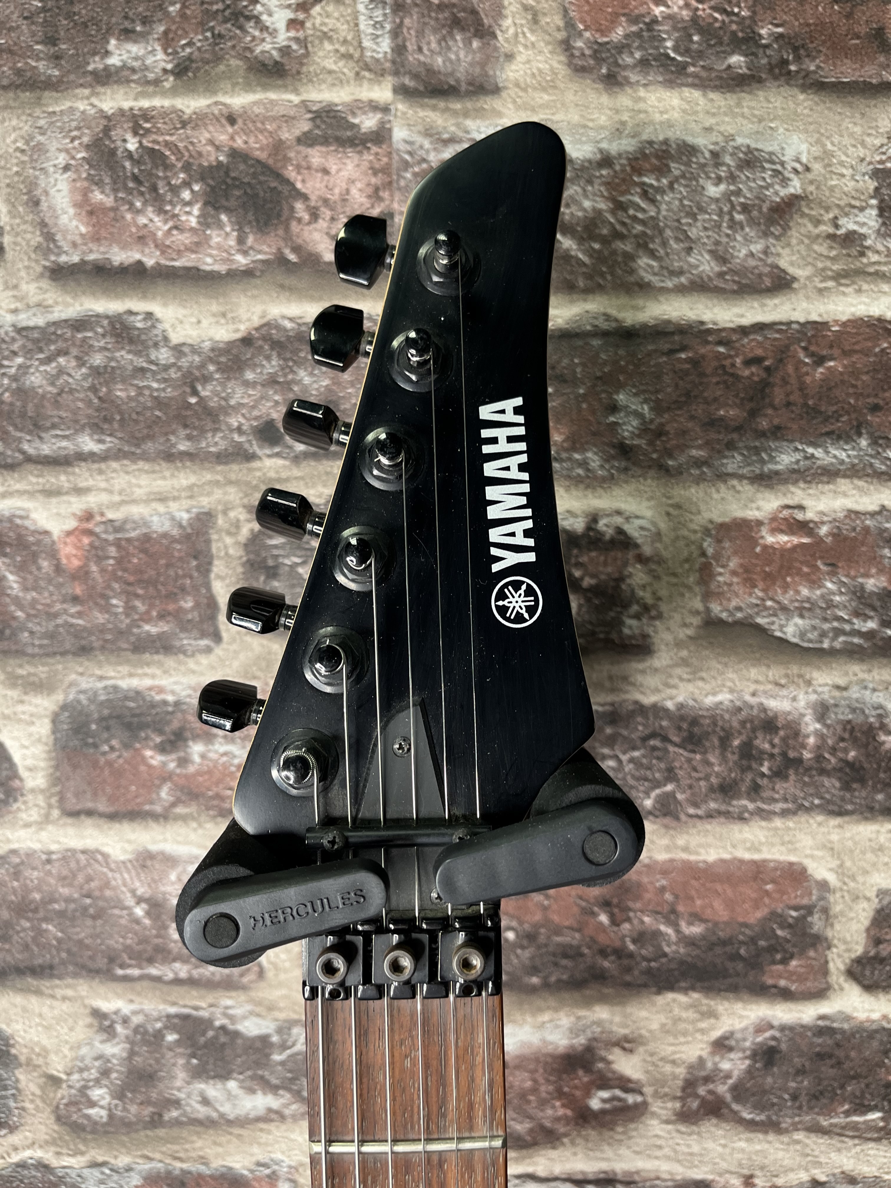 Yamaha RGX421 Black OCCASION