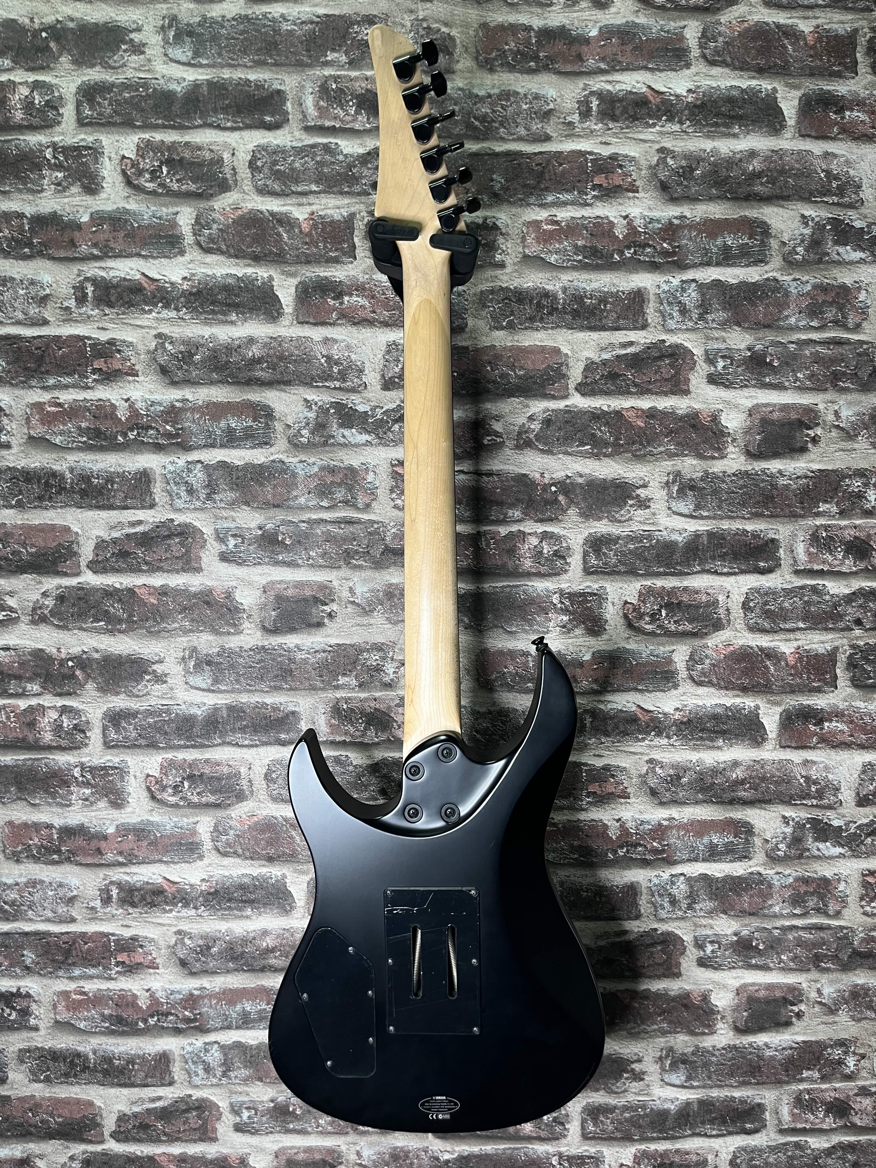 Yamaha RGX421 Black OCCASION