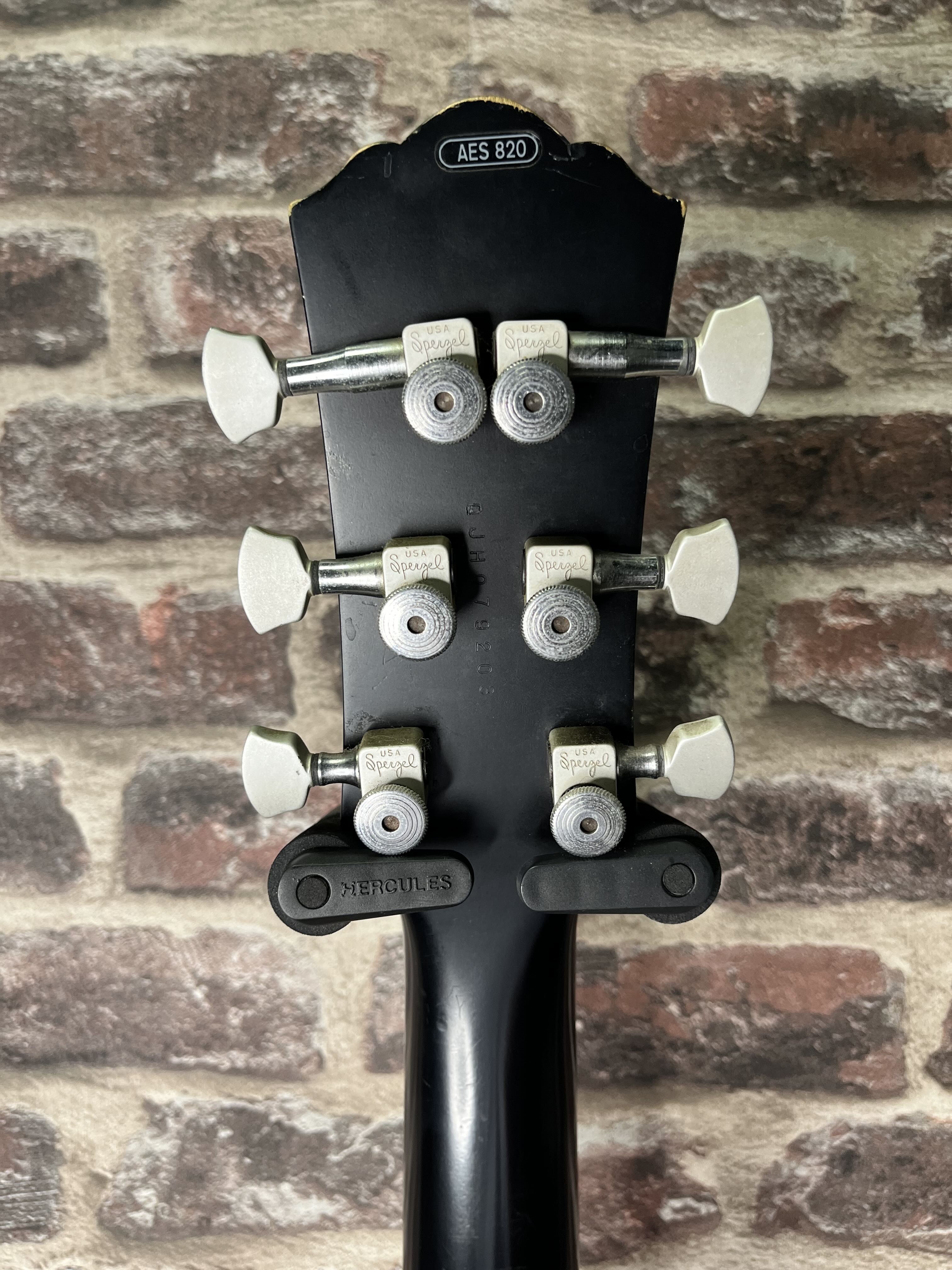 Yamaha AES‑820 Light Brown Metallic OCCASION