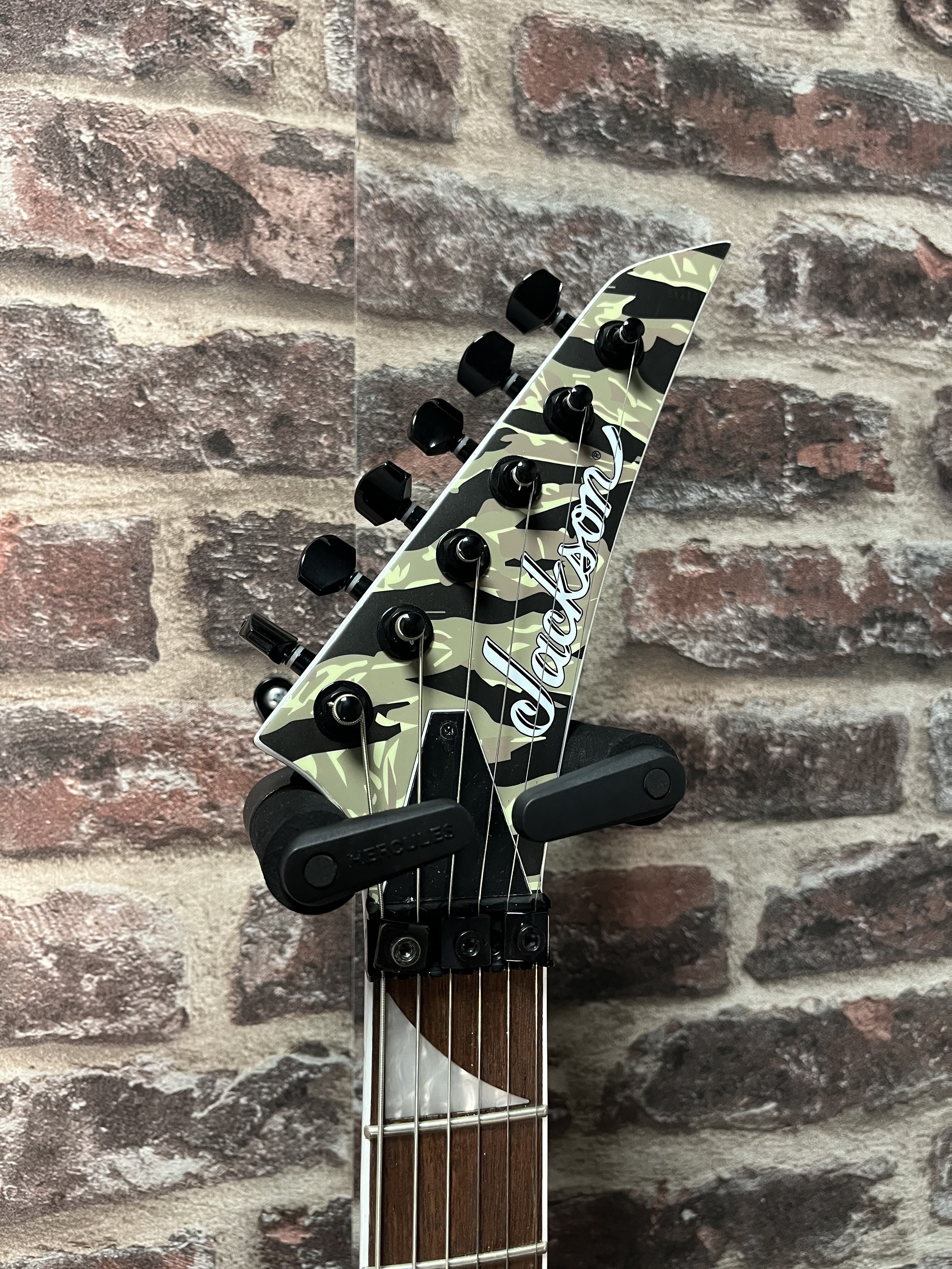 Jackson X Series Soloist SLX DX Tiger Jungle Camo