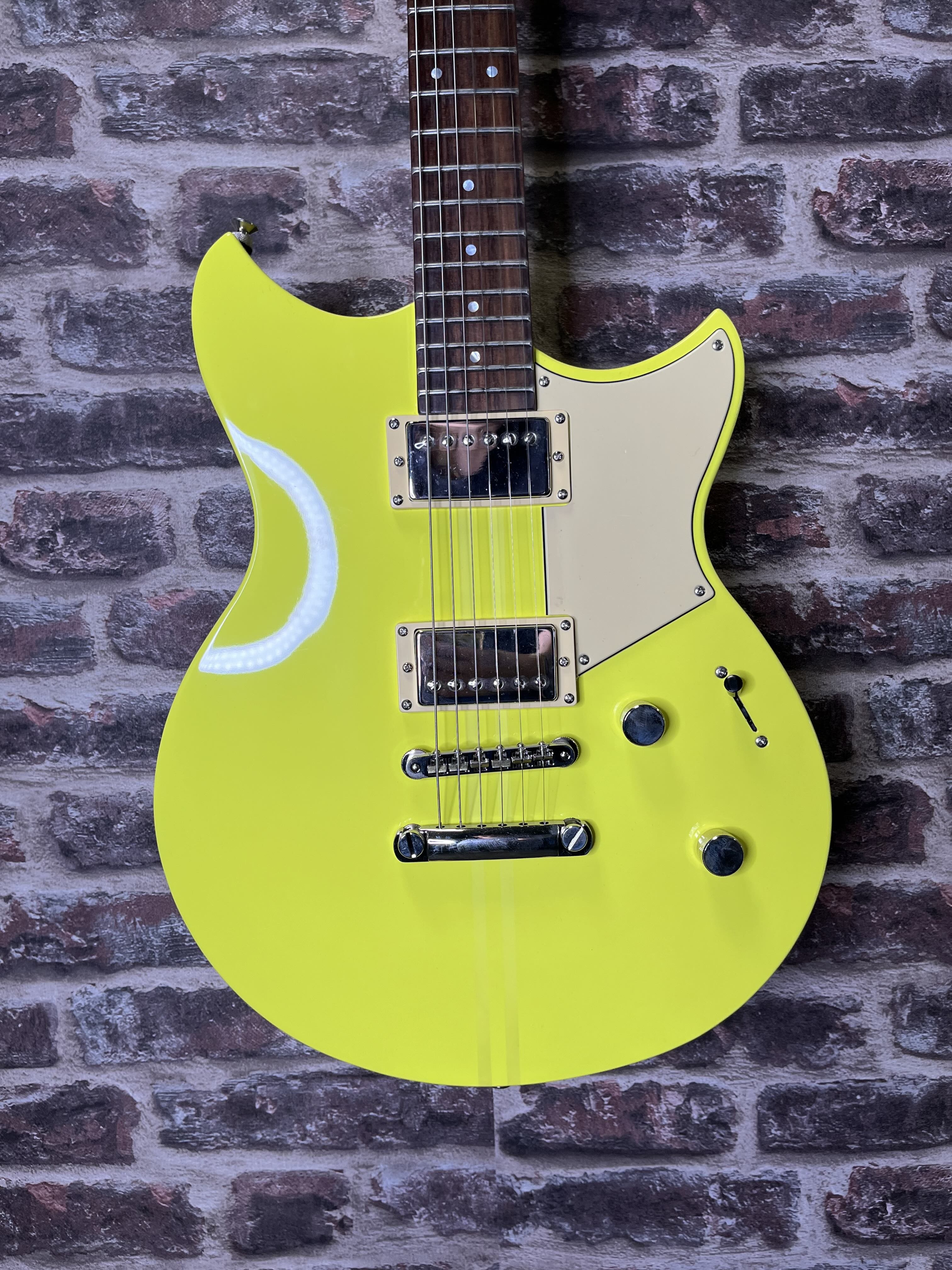 Yamaha RSE20 Revstar Element Neon Yellow