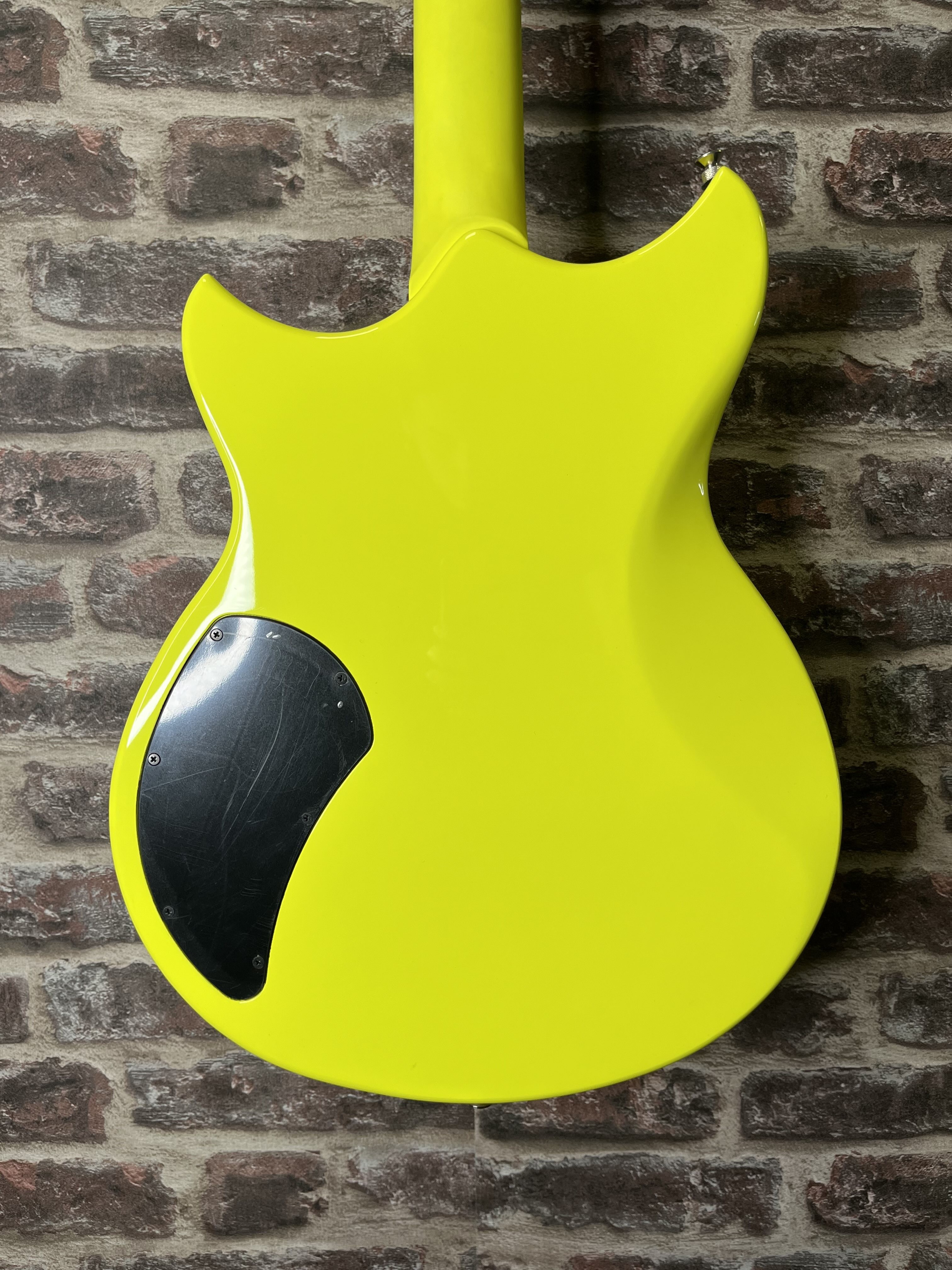 Yamaha RSE20 Revstar Element Neon Yellow