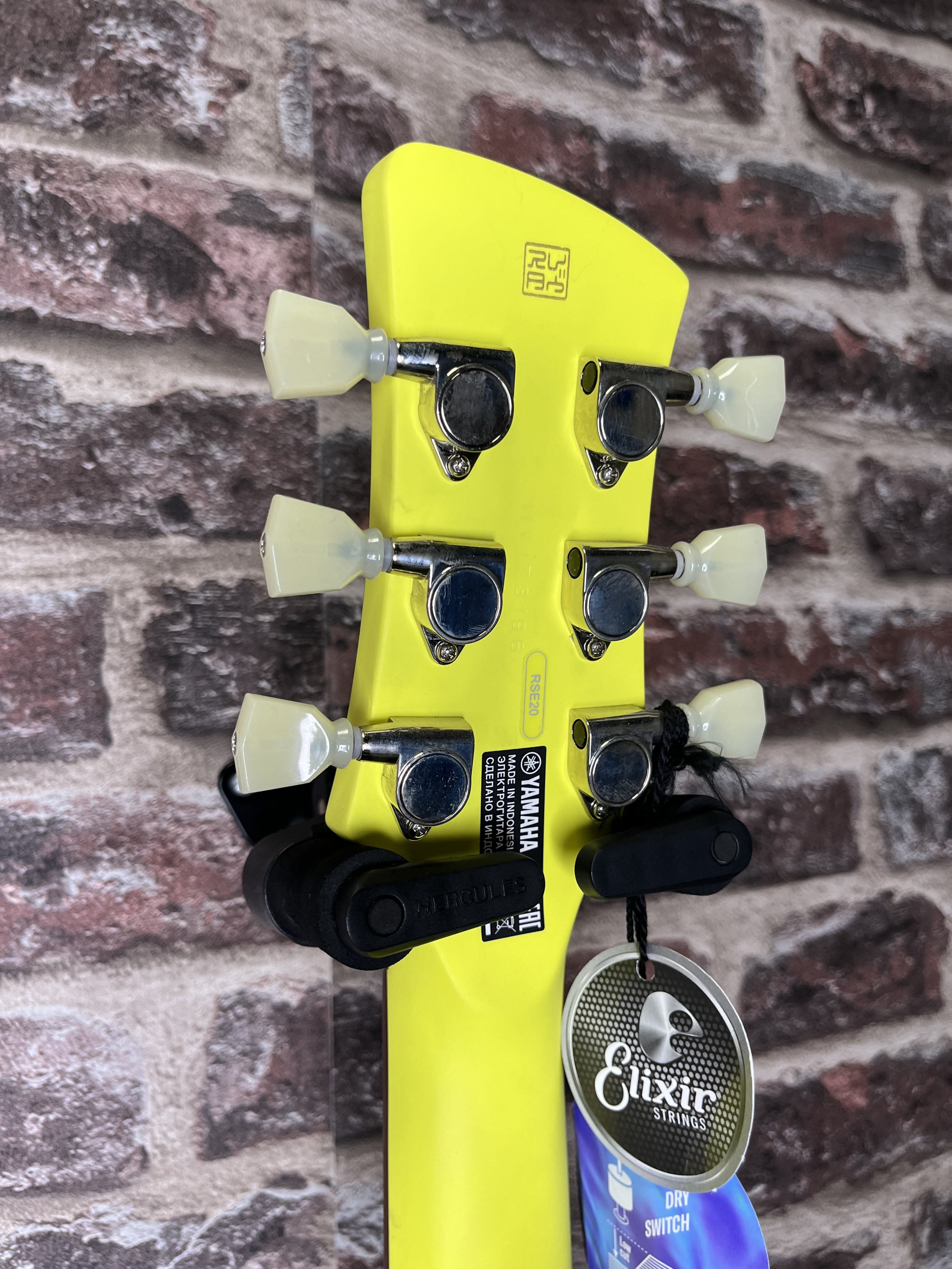 Yamaha RSE20 Revstar Element Neon Yellow
