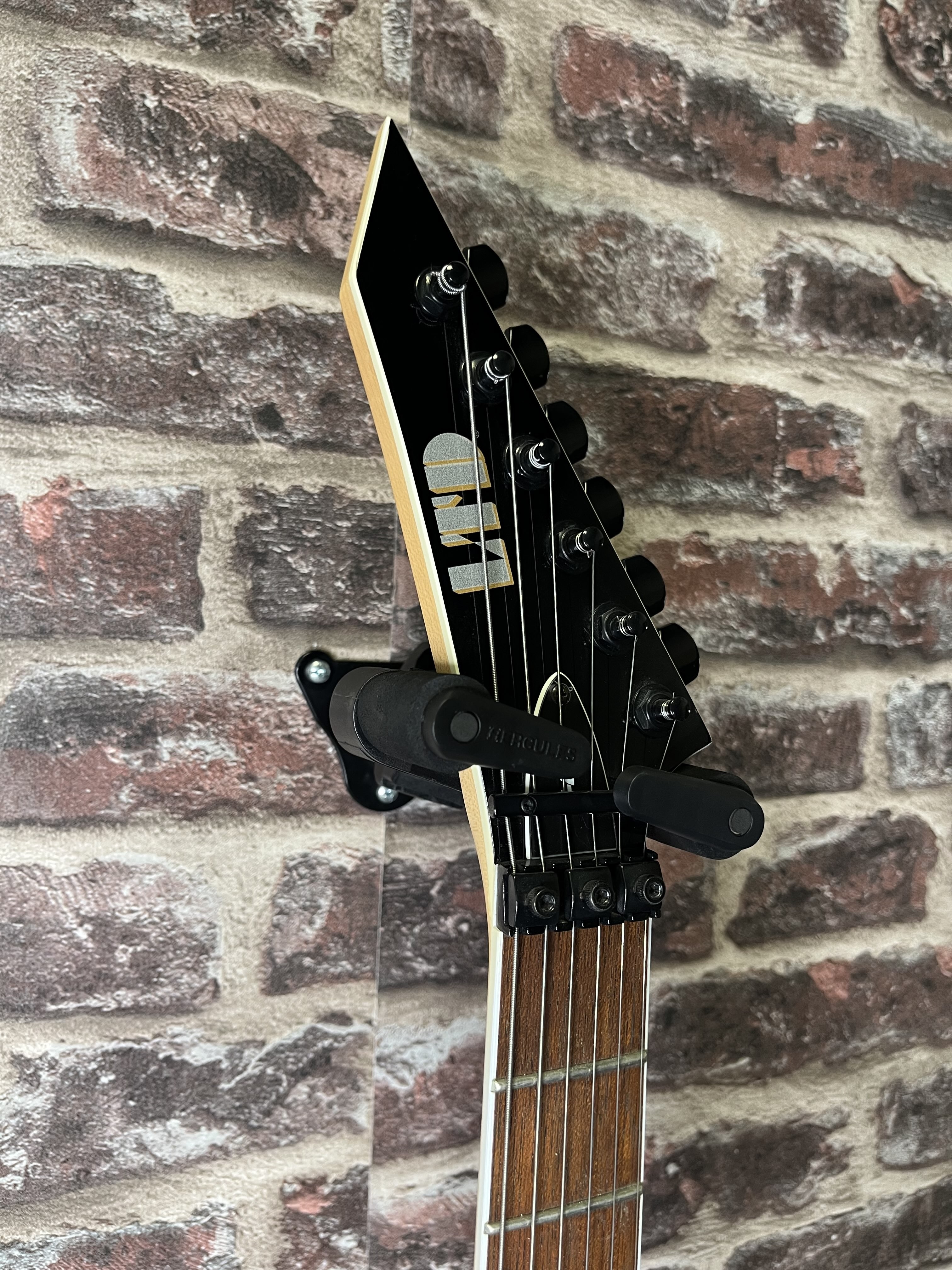 LTD M-200 Black OCCASION