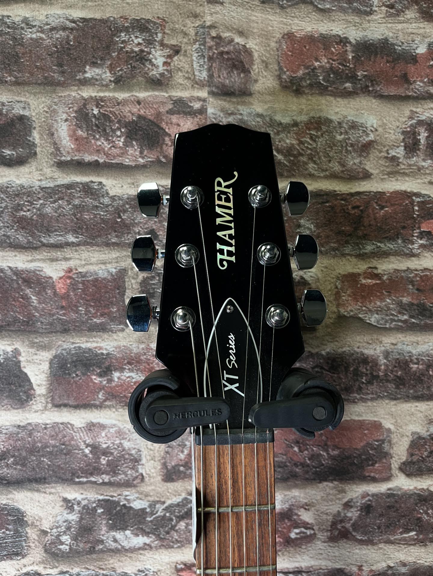 Hamer Sunburst A/T P90 Cherry Sunburst