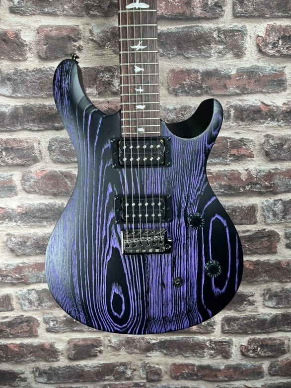 PRS SE Swamp Ash CE 24 Édition Limitée Sandblasted – Violet