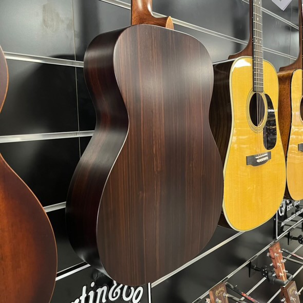 Martin 000‑16 StreetMaster