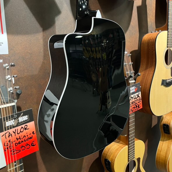 Taylor 250ce‑BLK Plus