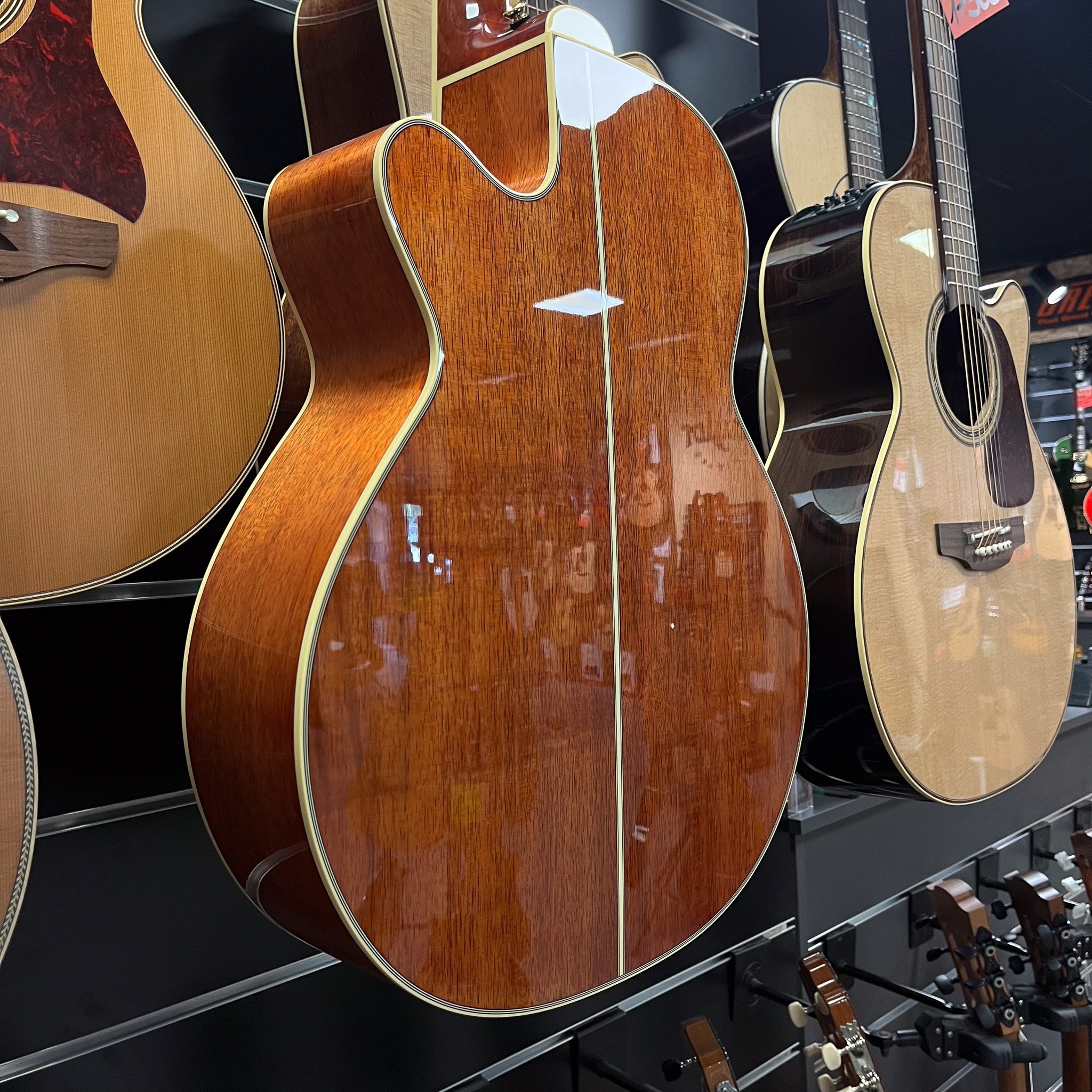 Takamine EF508KC NEX acoustique‑électrique