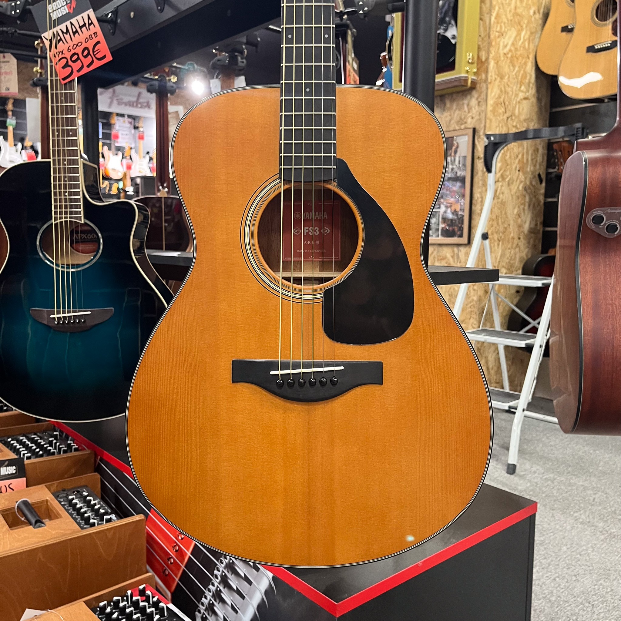 Yamaha FS3 Red Label