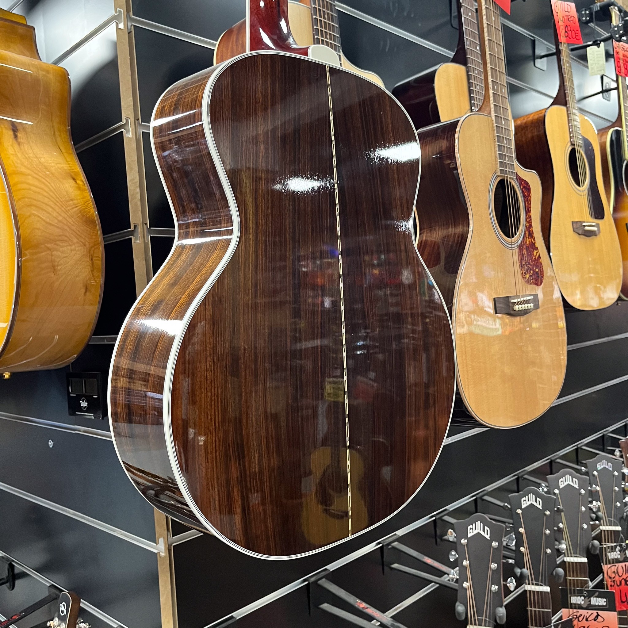 Guild F‑512 Rosewood