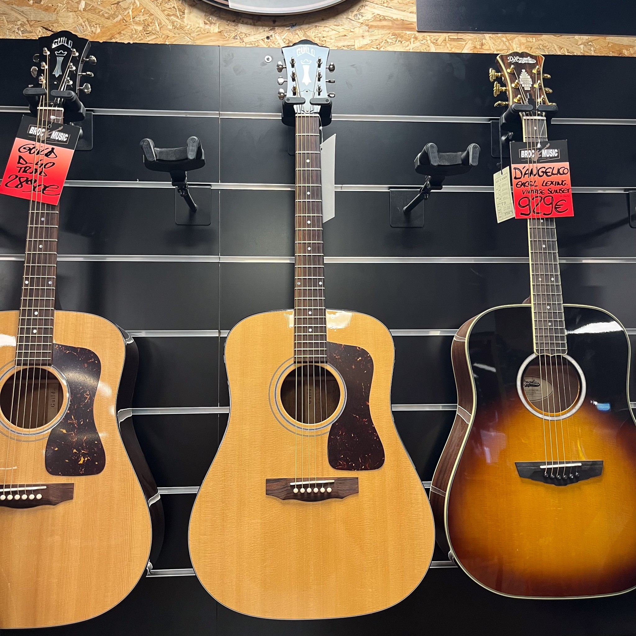 Guild D‑40 Traditional