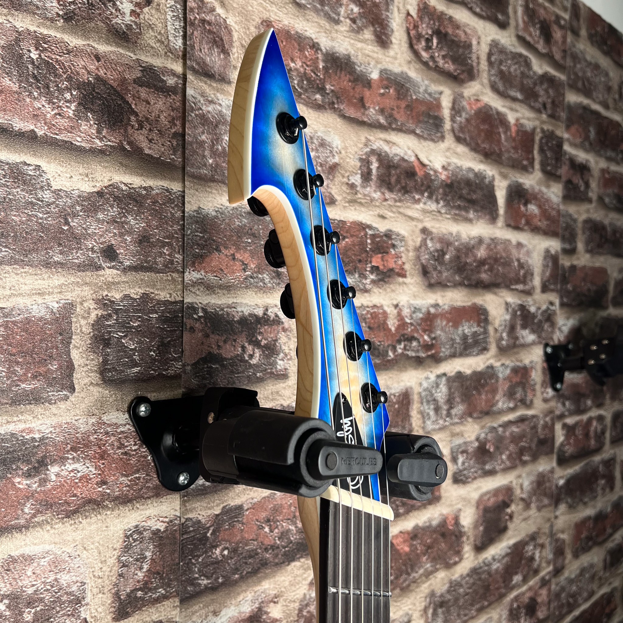 Ormsby Hype GTR Multi Scale Blue Burst