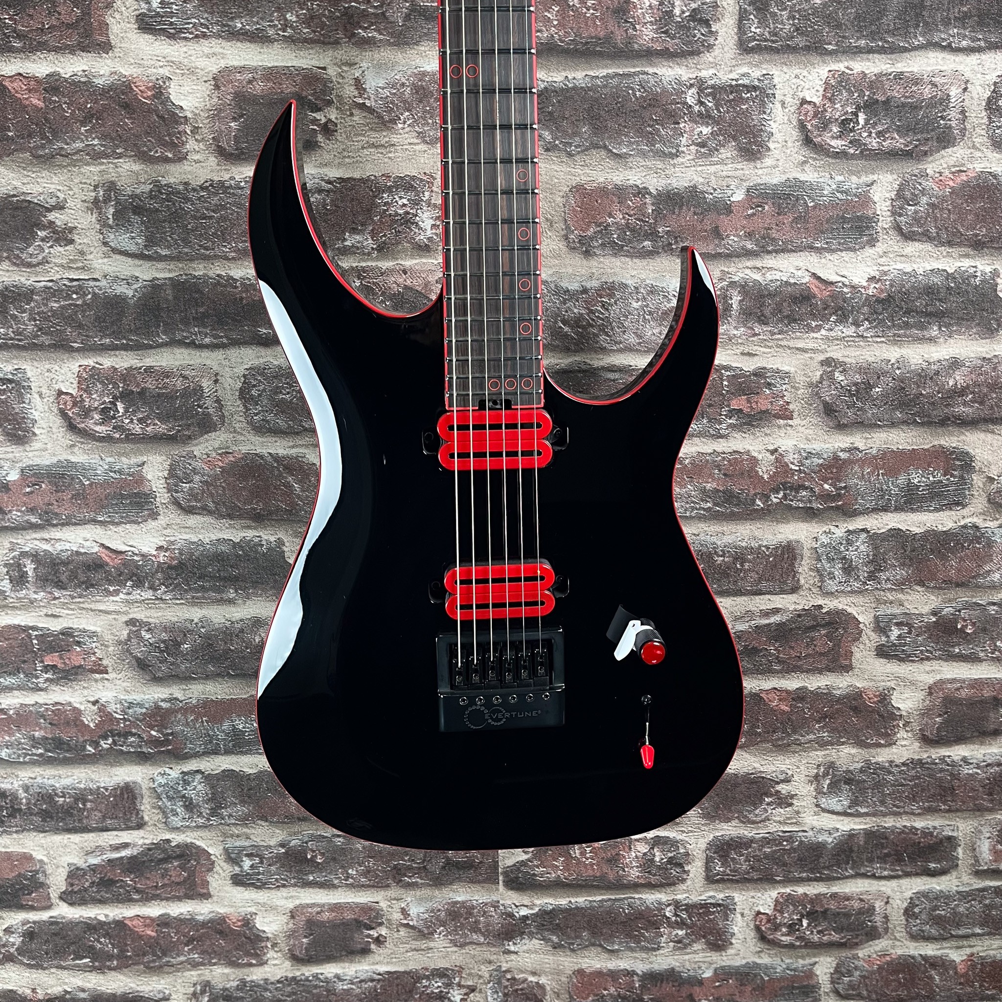 Schecter Sunset‑6 EverTune Red Dawn