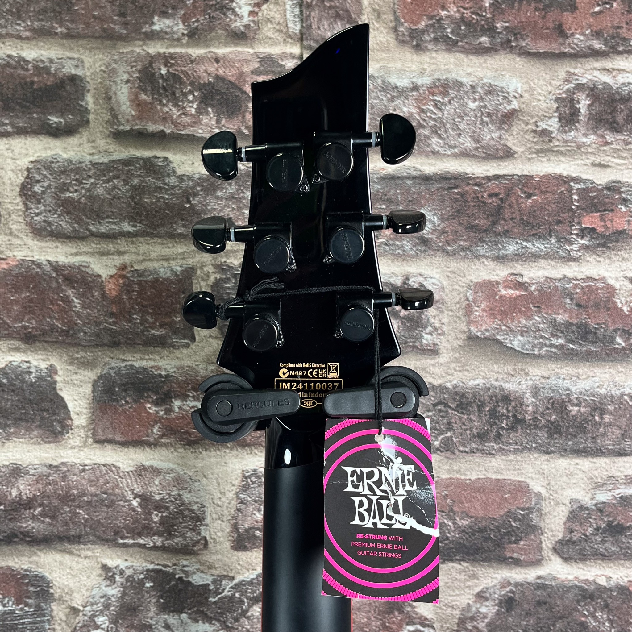 Schecter Sunset‑6 EverTune Red Dawn