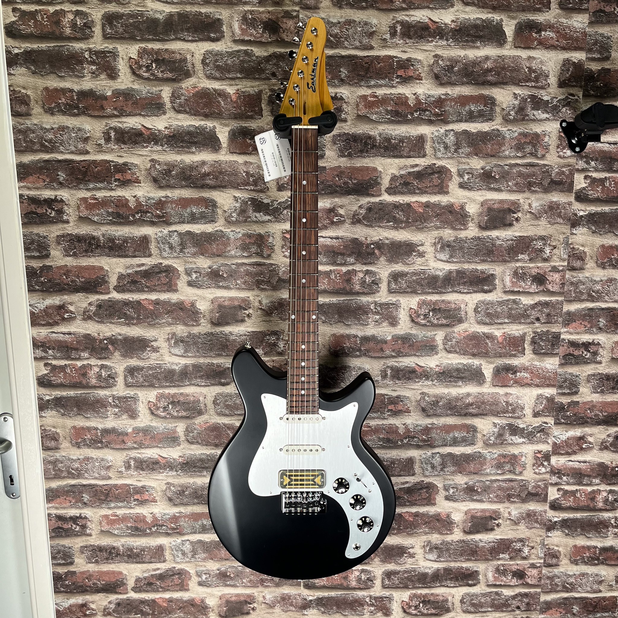 Eastman FullerTone DC ’62 Moss Black