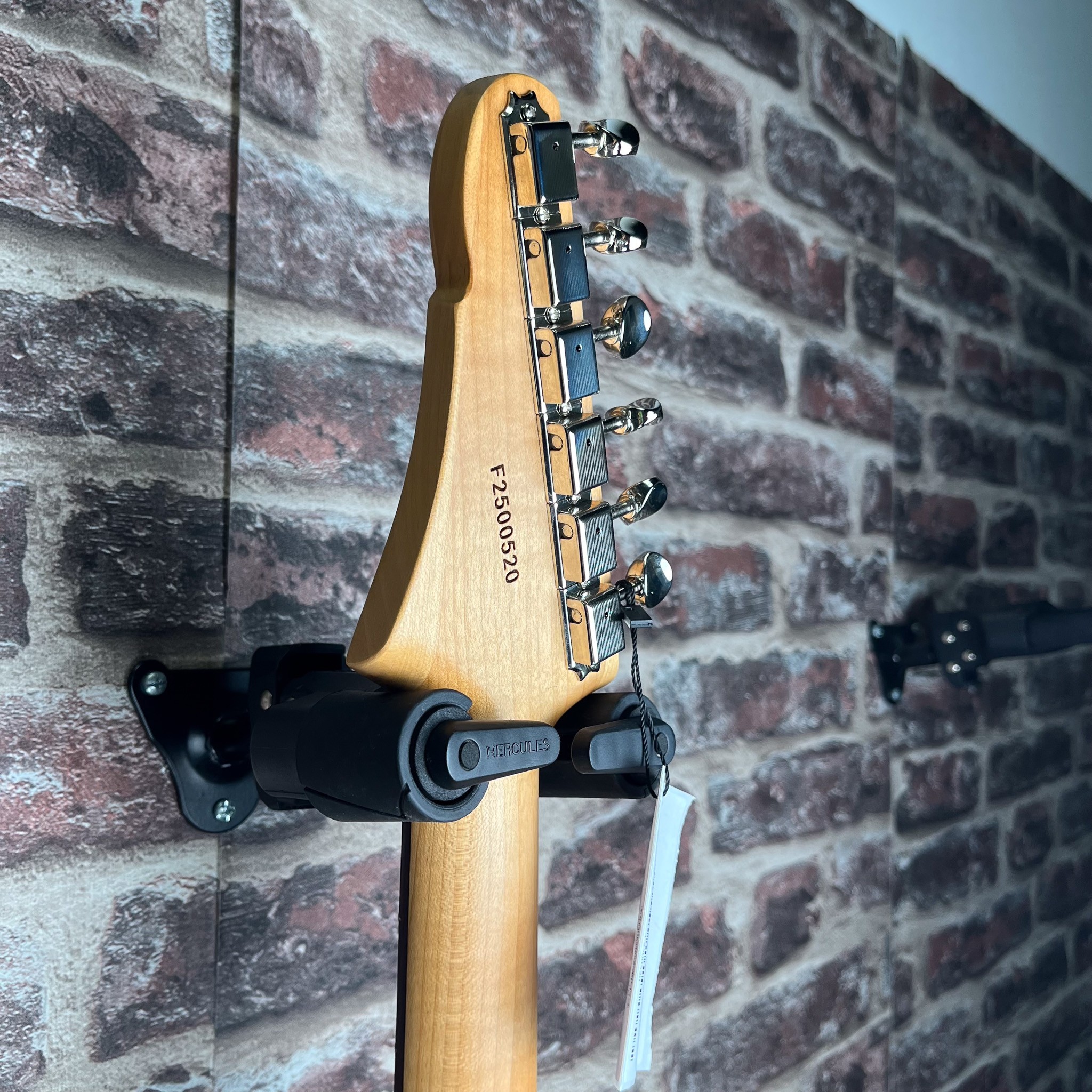 Eastman FullerTone DC ’62 Moss Black