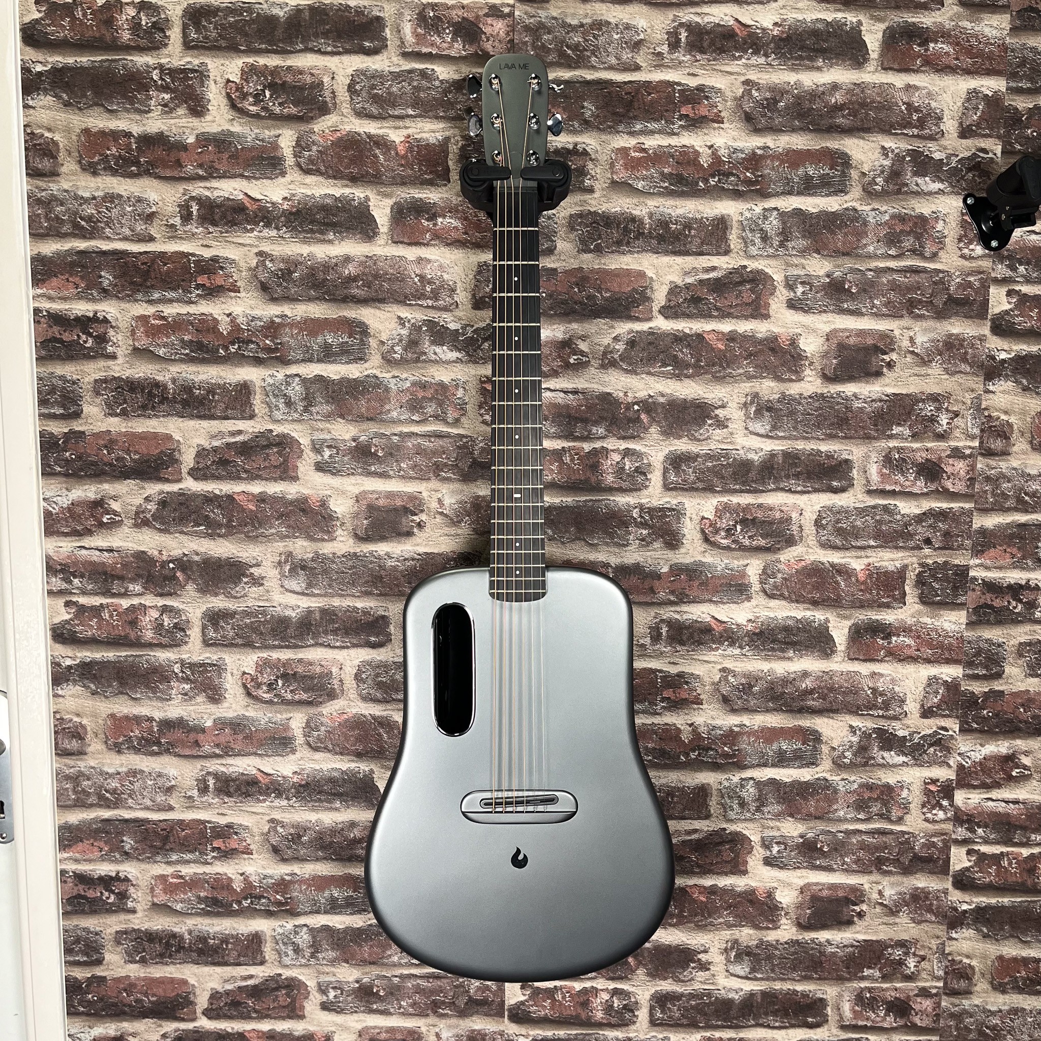 LAVA ME 4 Carbon 36  Space Gray OCCASION