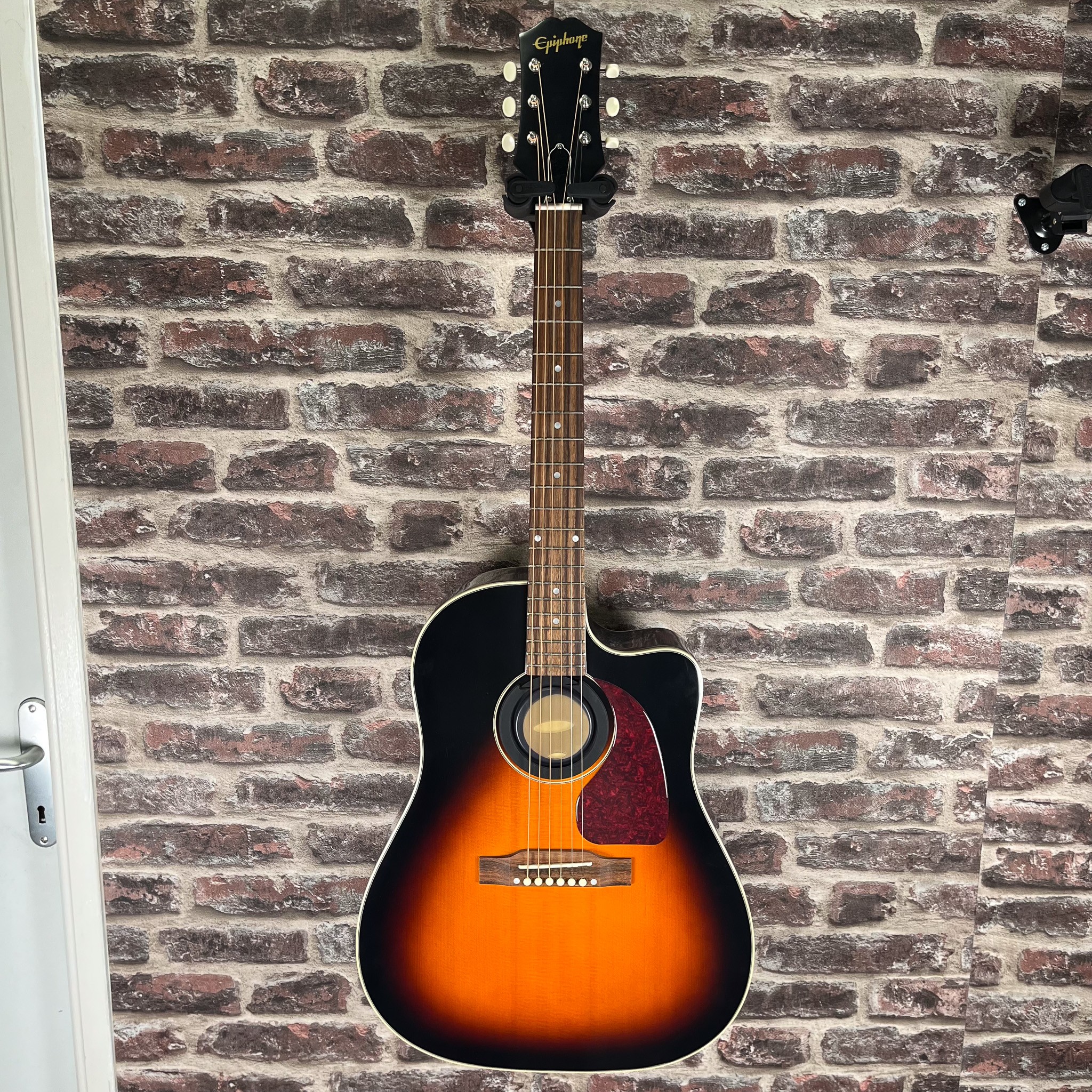 Epiphone J‑45 EC