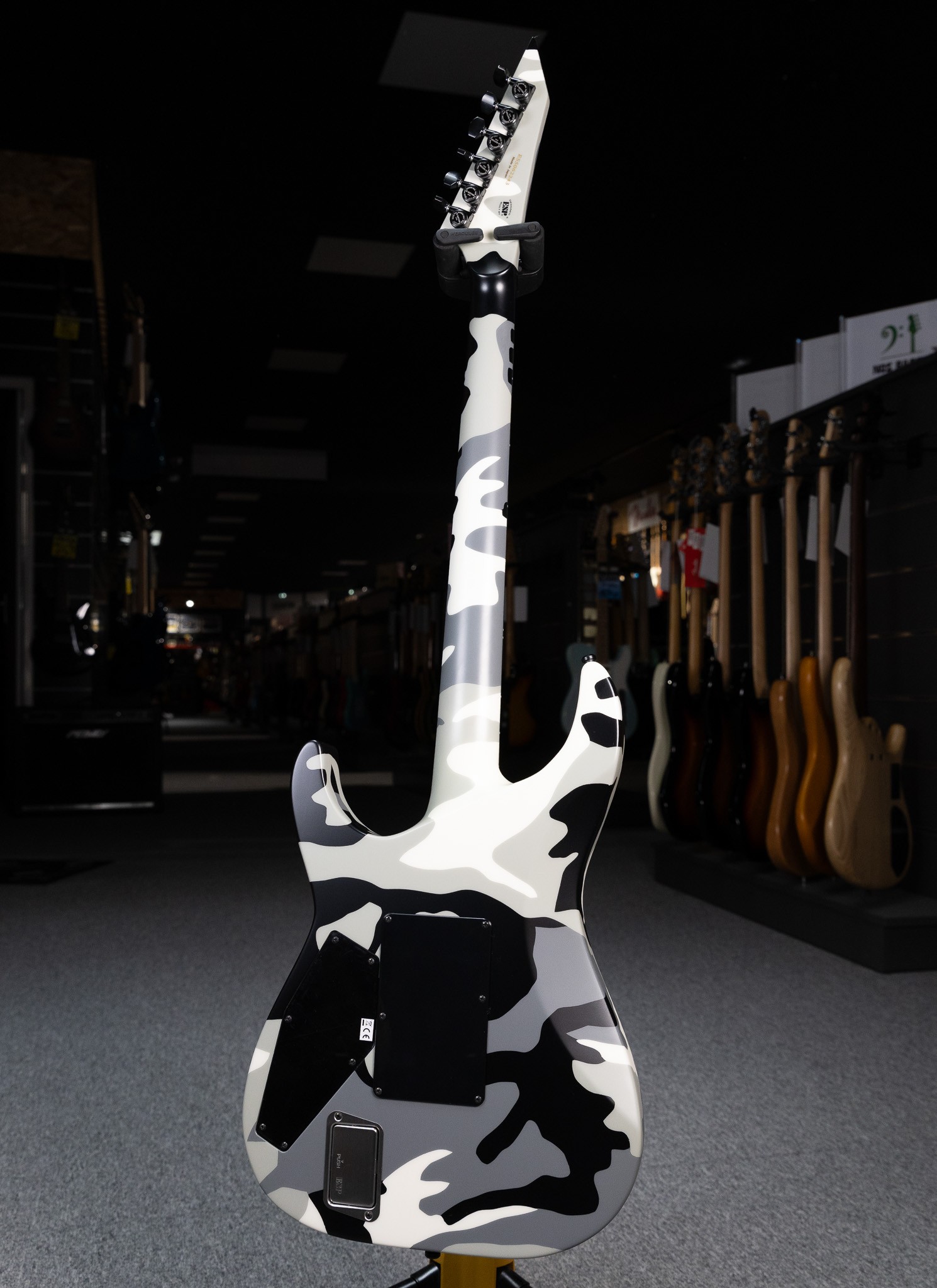 ESP E‑II M‑II Urban Camo