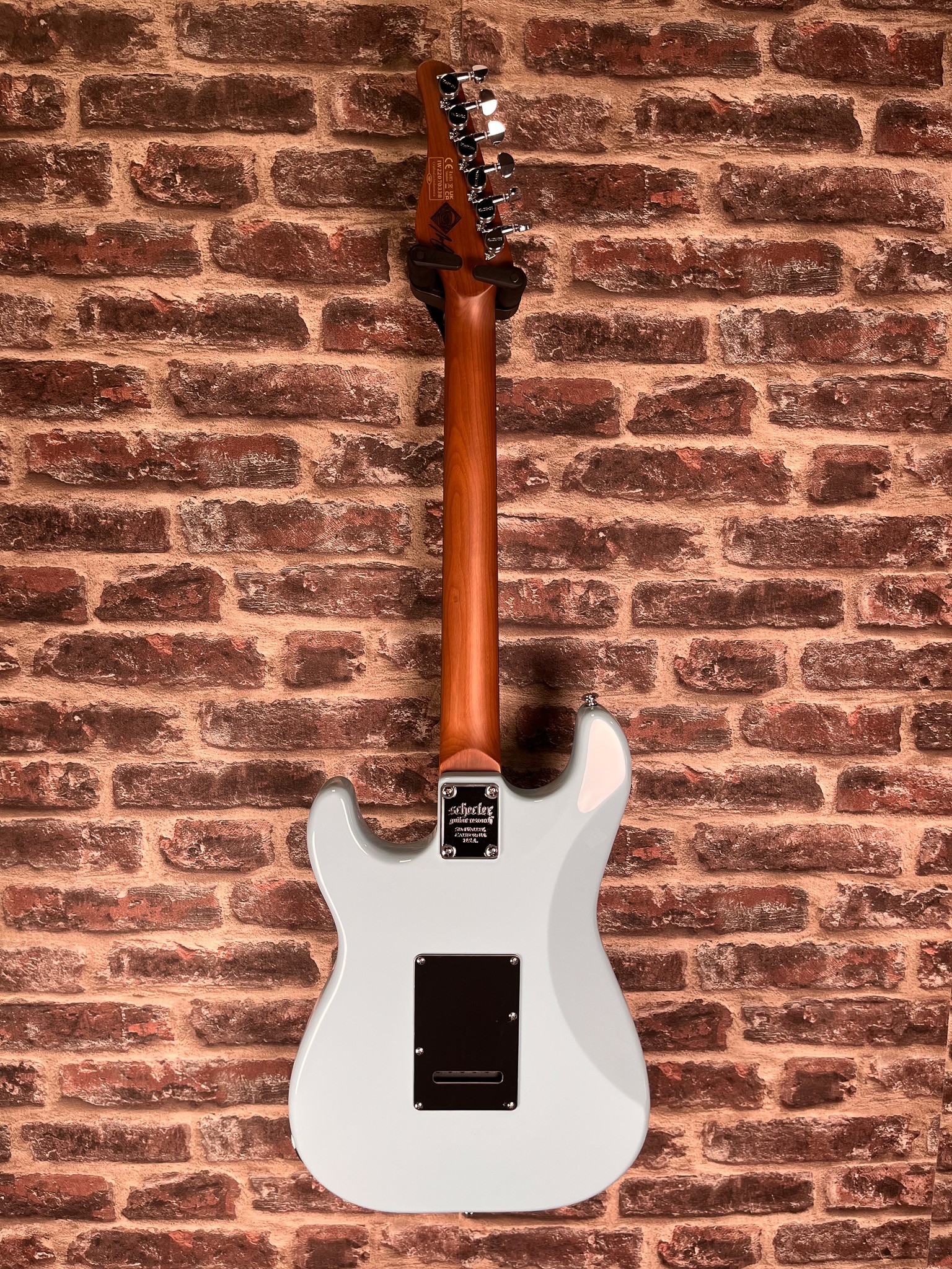 Schecter Nick Johnston Traditional SSS Atomic Frost