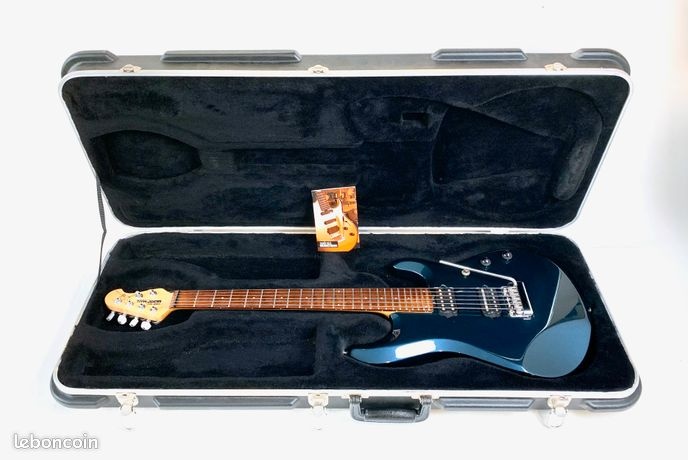 MUSIC MAN JP6 BLUE PEARL OCCASION