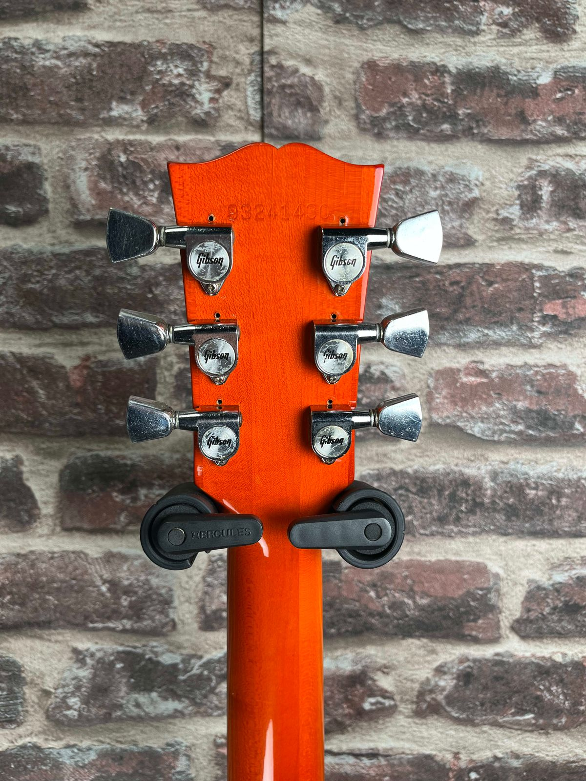 GIBSON CHET ATKINS TENNESSEAN OCCASION