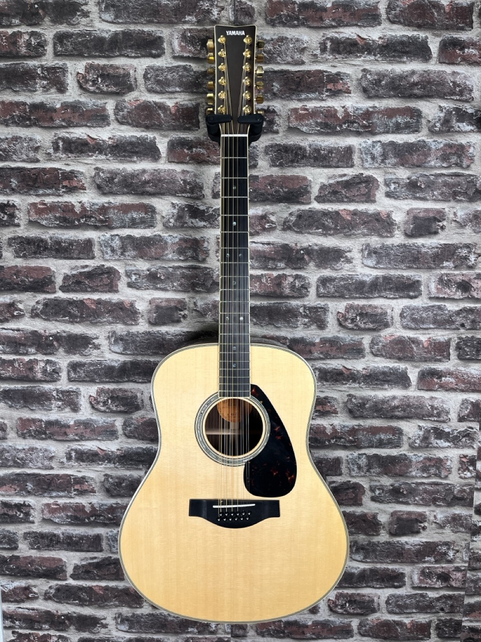 Yamaha LL16-12 ARE Nat 12 cordes OCCASION