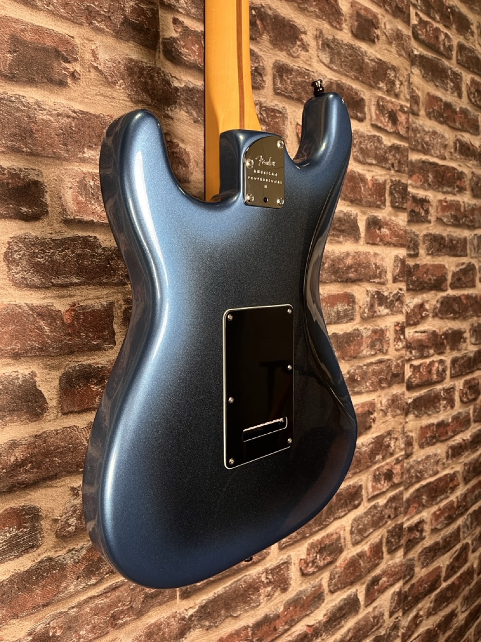 Fender Strat AM Pro II Dark Night OCCASION