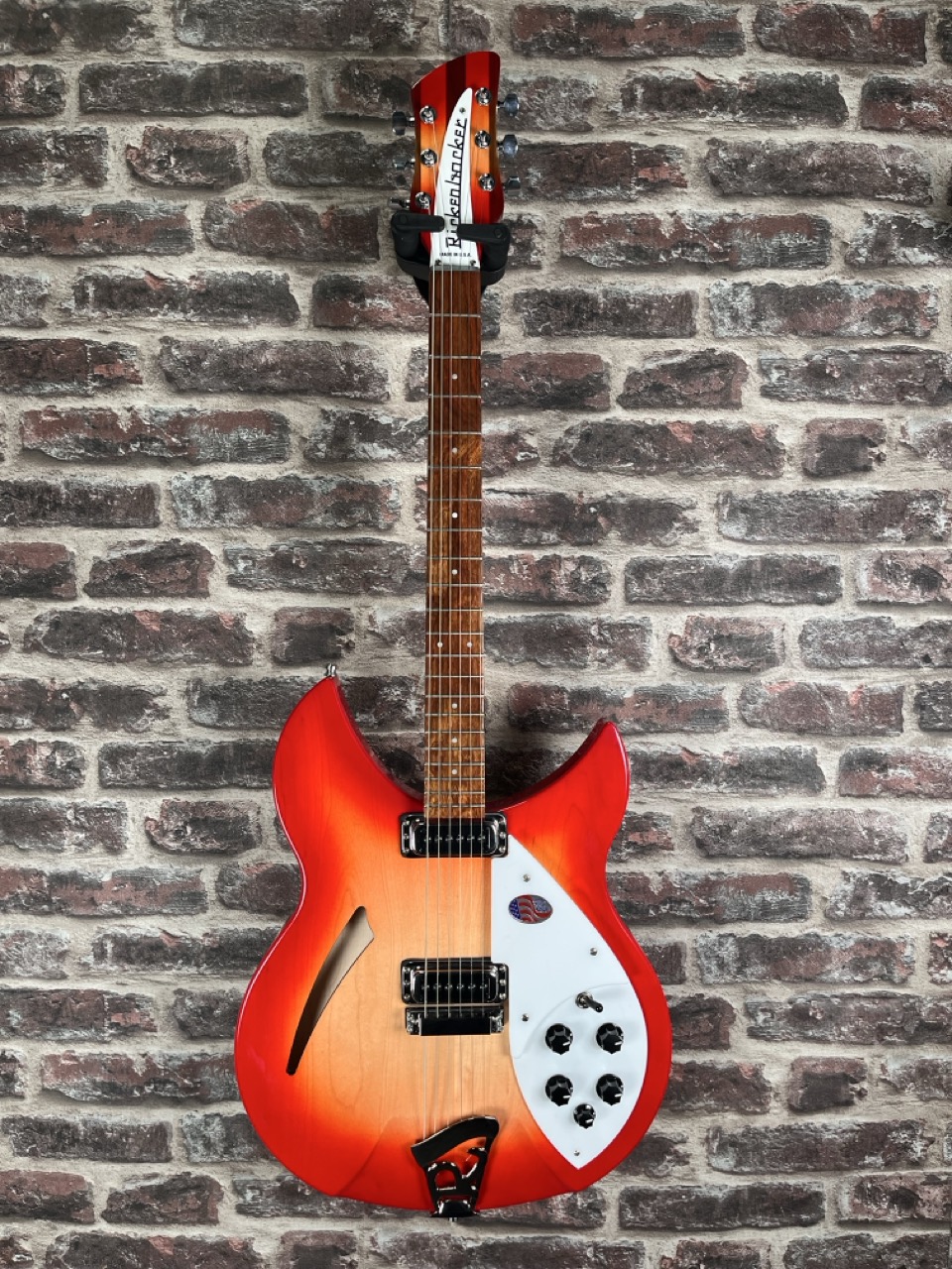 Rickenbacker 330 Fireglo OCCASION