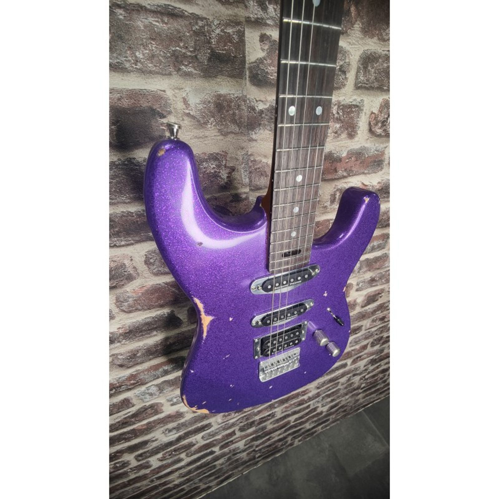 Wild Customs Ventura Standard Purple Flake Relic