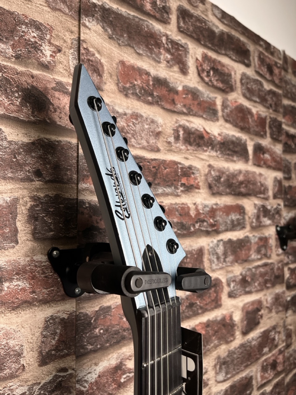 Edwards M‑II 7 cordes Ice Blue Metallic