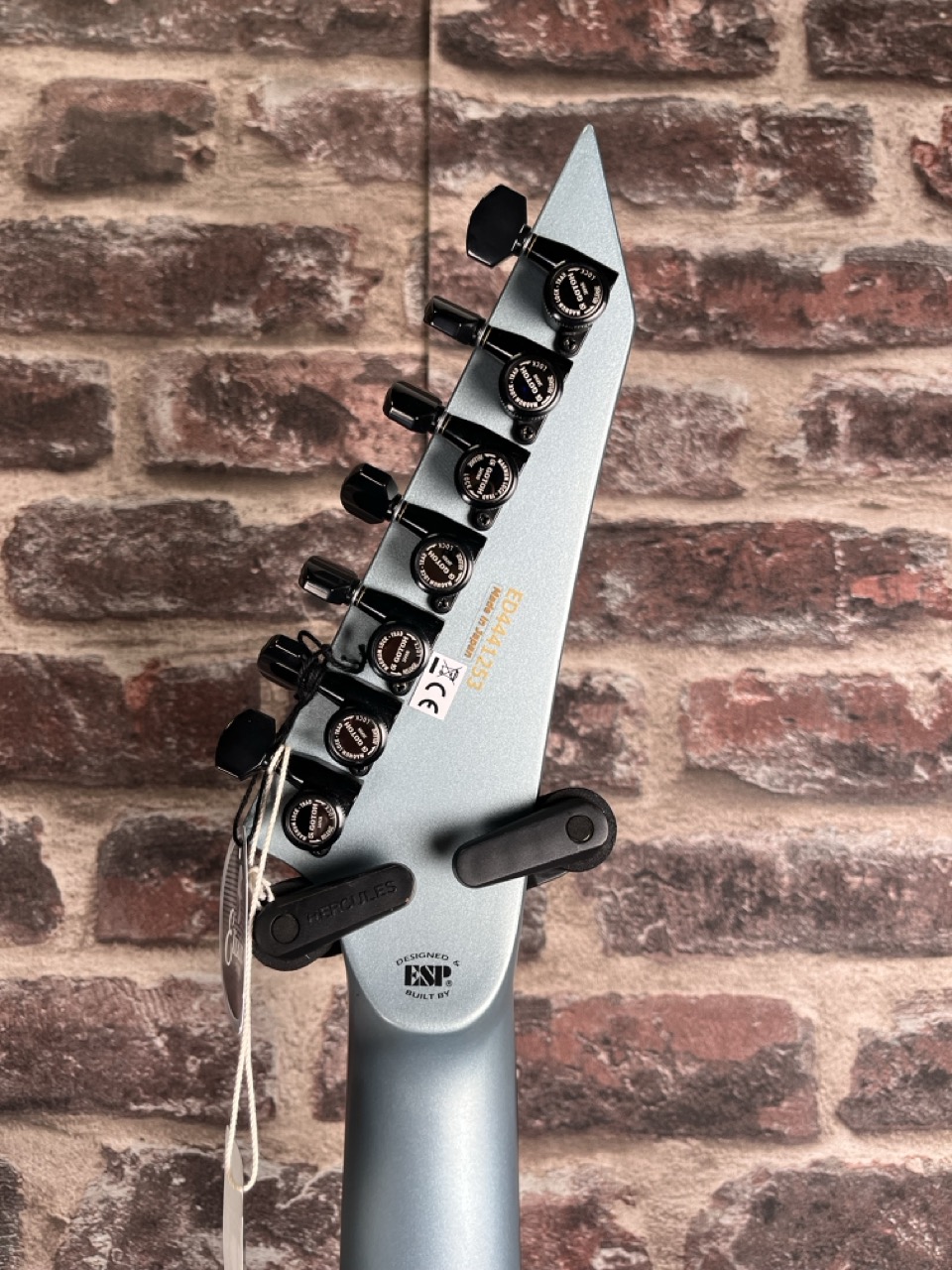 Edwards M‑II 7 cordes Ice Blue Metallic