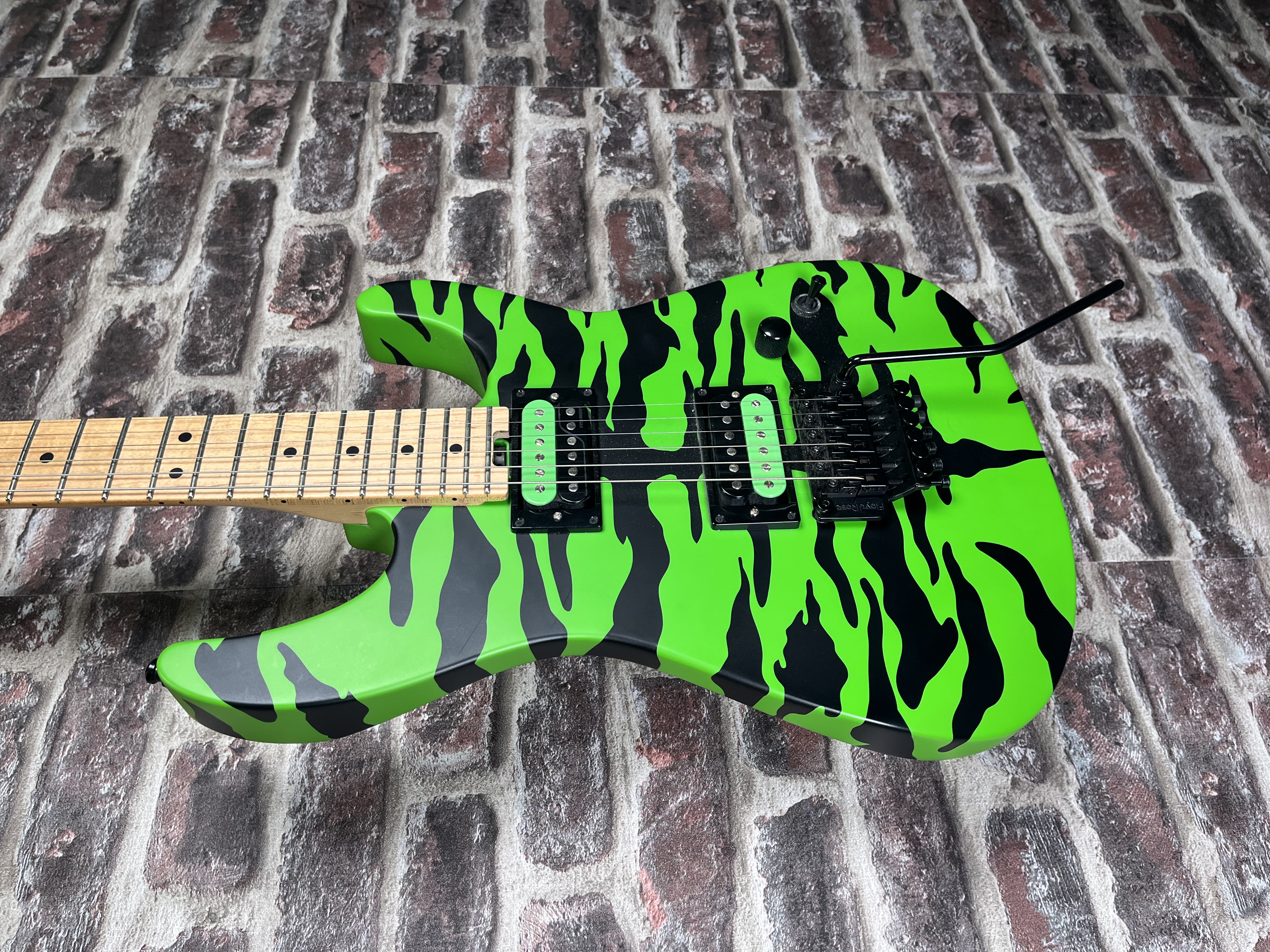 Charvel Satchel Signature Pro‑Mod DK Slime Green Bengal OCCASION