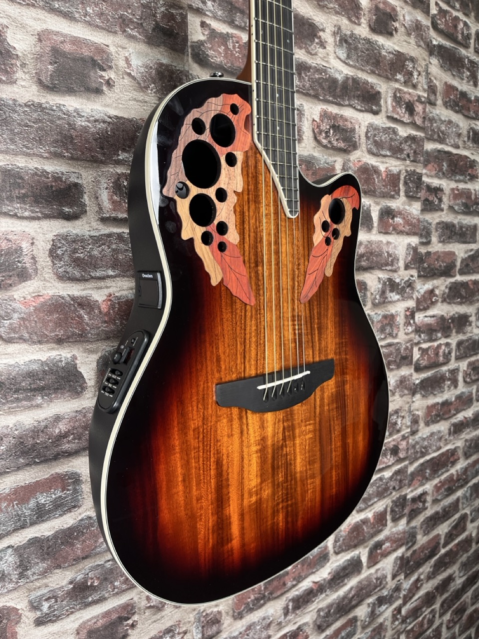 Ovation Celebrity Elite Plus CE48P‑KOAB‑G OCCASION