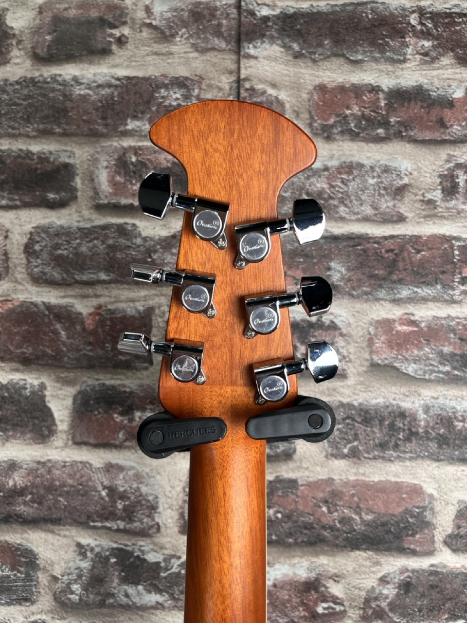 Ovation Celebrity Elite Plus CE48P‑KOAB‑G OCCASION