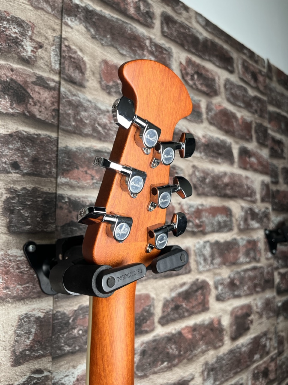 Ovation Celebrity Elite Plus CE48P‑KOAB‑G OCCASION