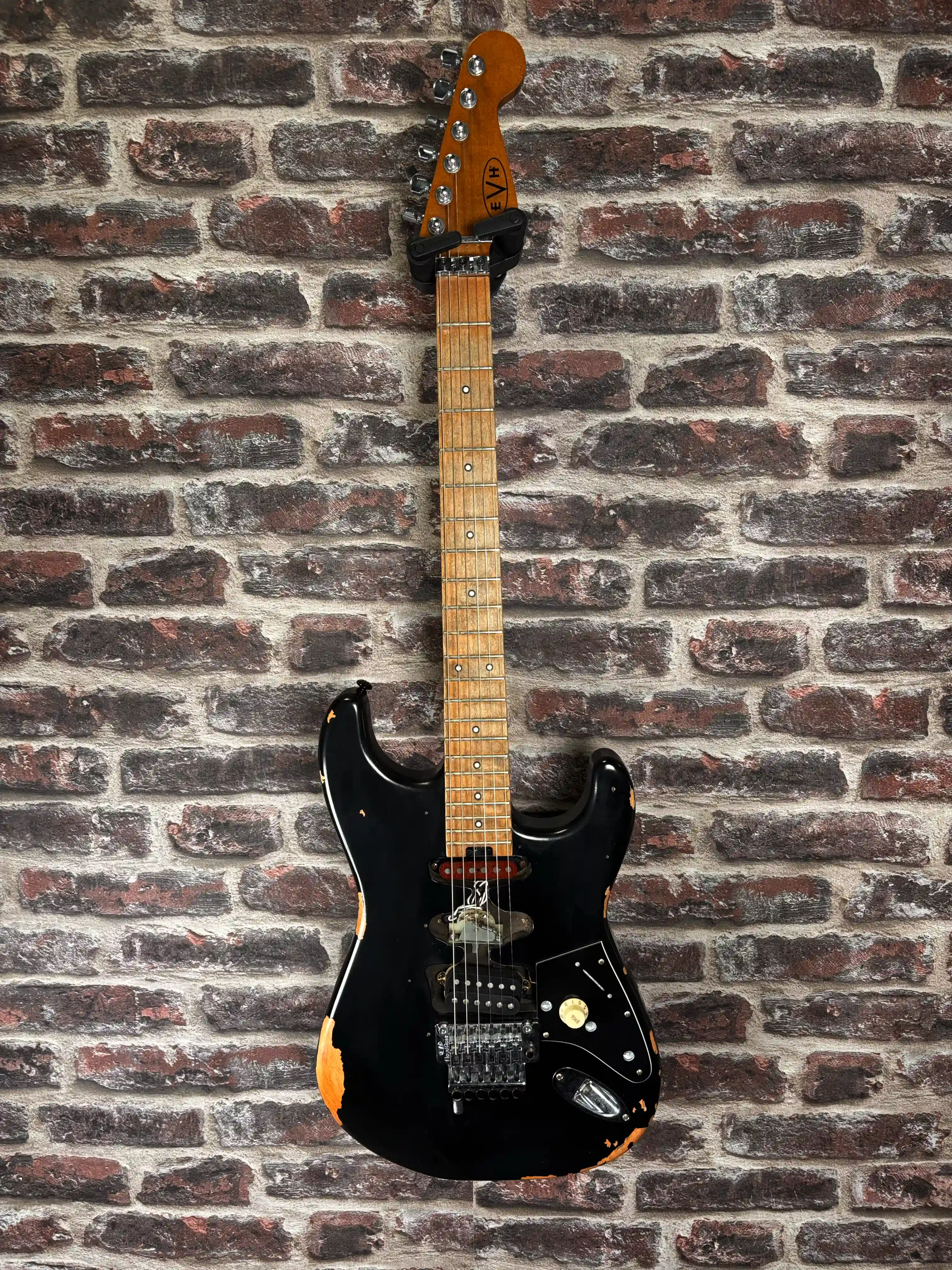 EVH Frankenstein Serie Relic Noir OCCASION