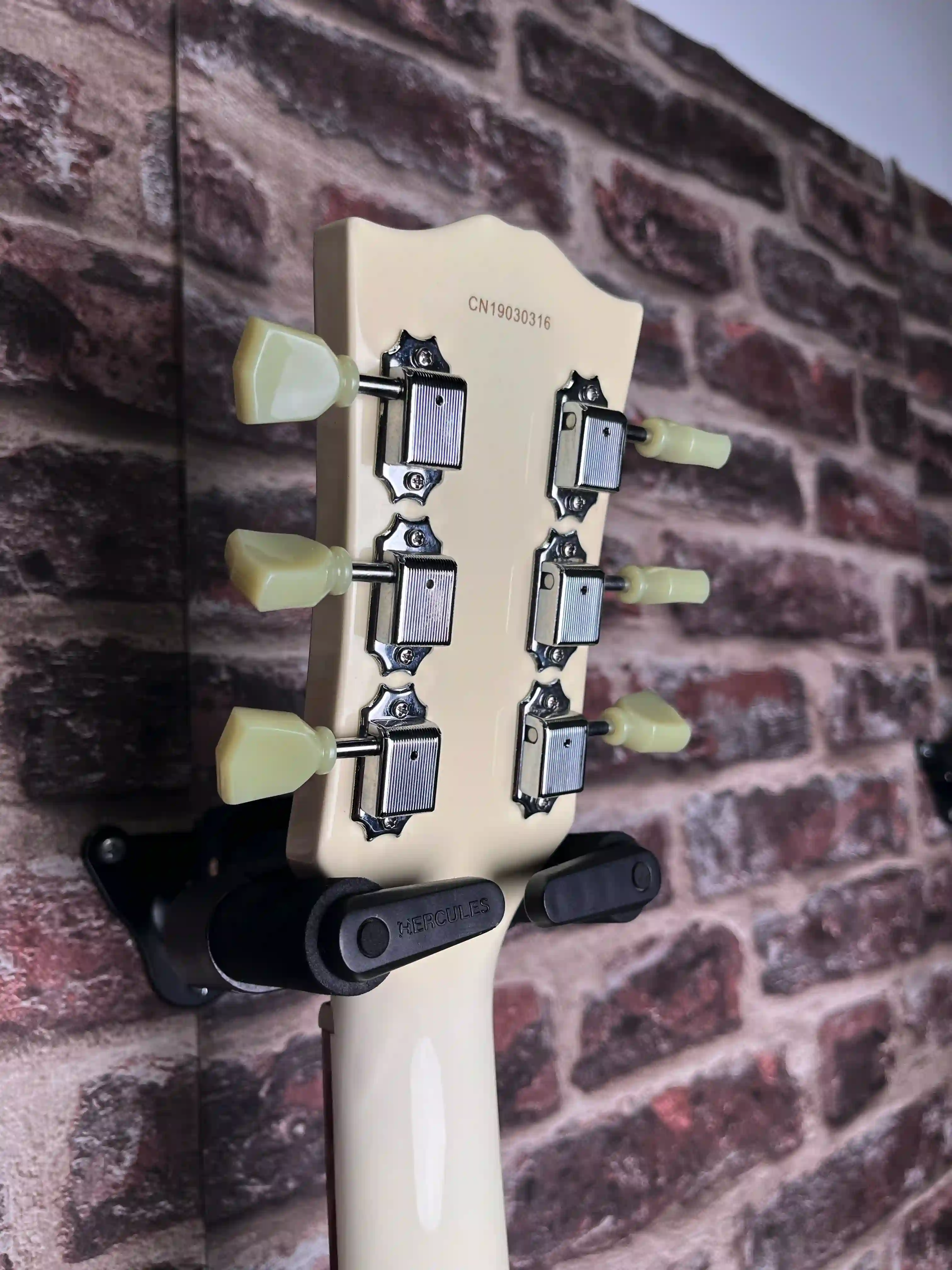 Tokai SG Junior Vintage White Édition Limitée OCCASION