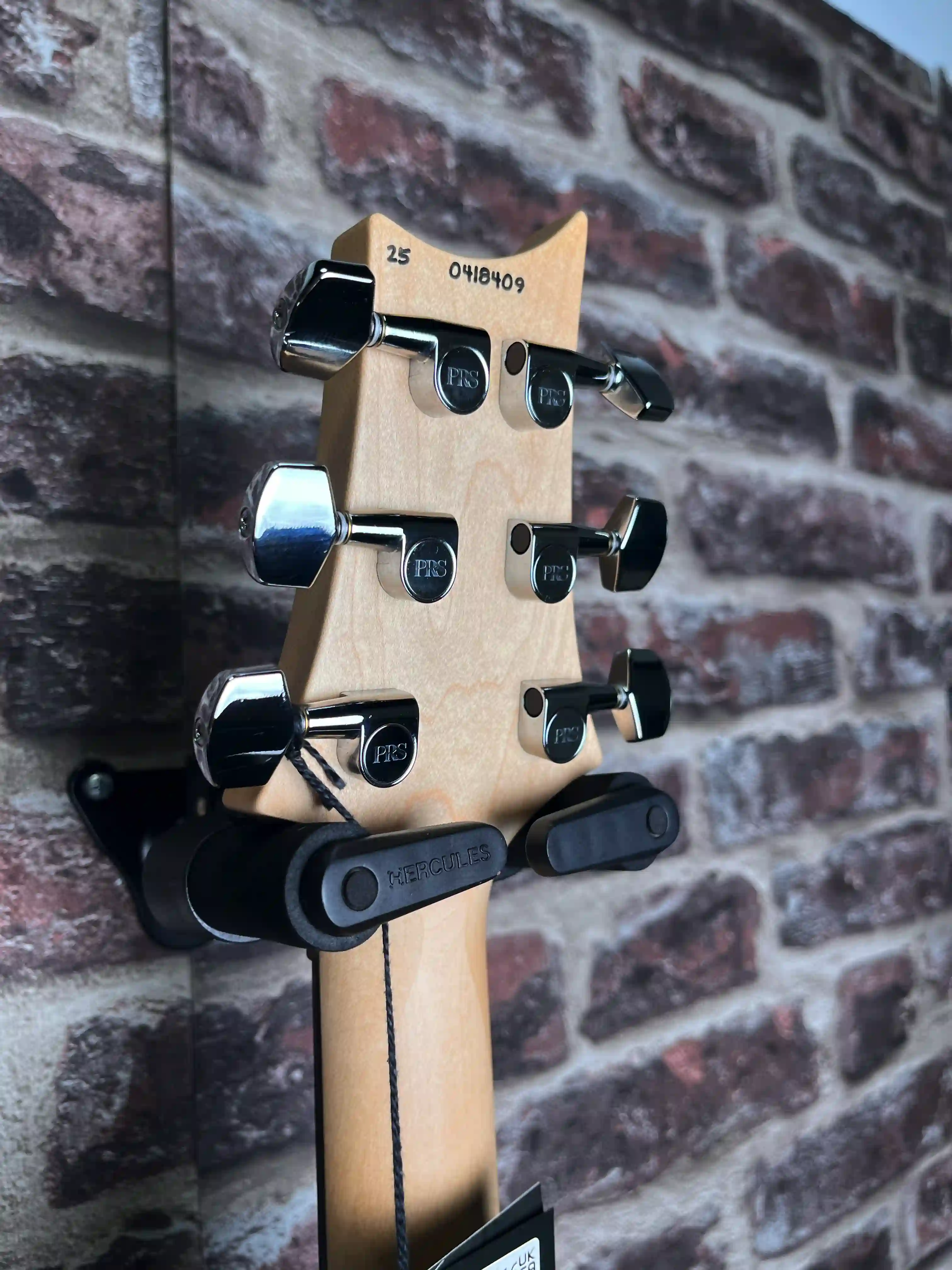 PRS CE 24‑08 Swamp Ash édition limitée Red Apple Metallic