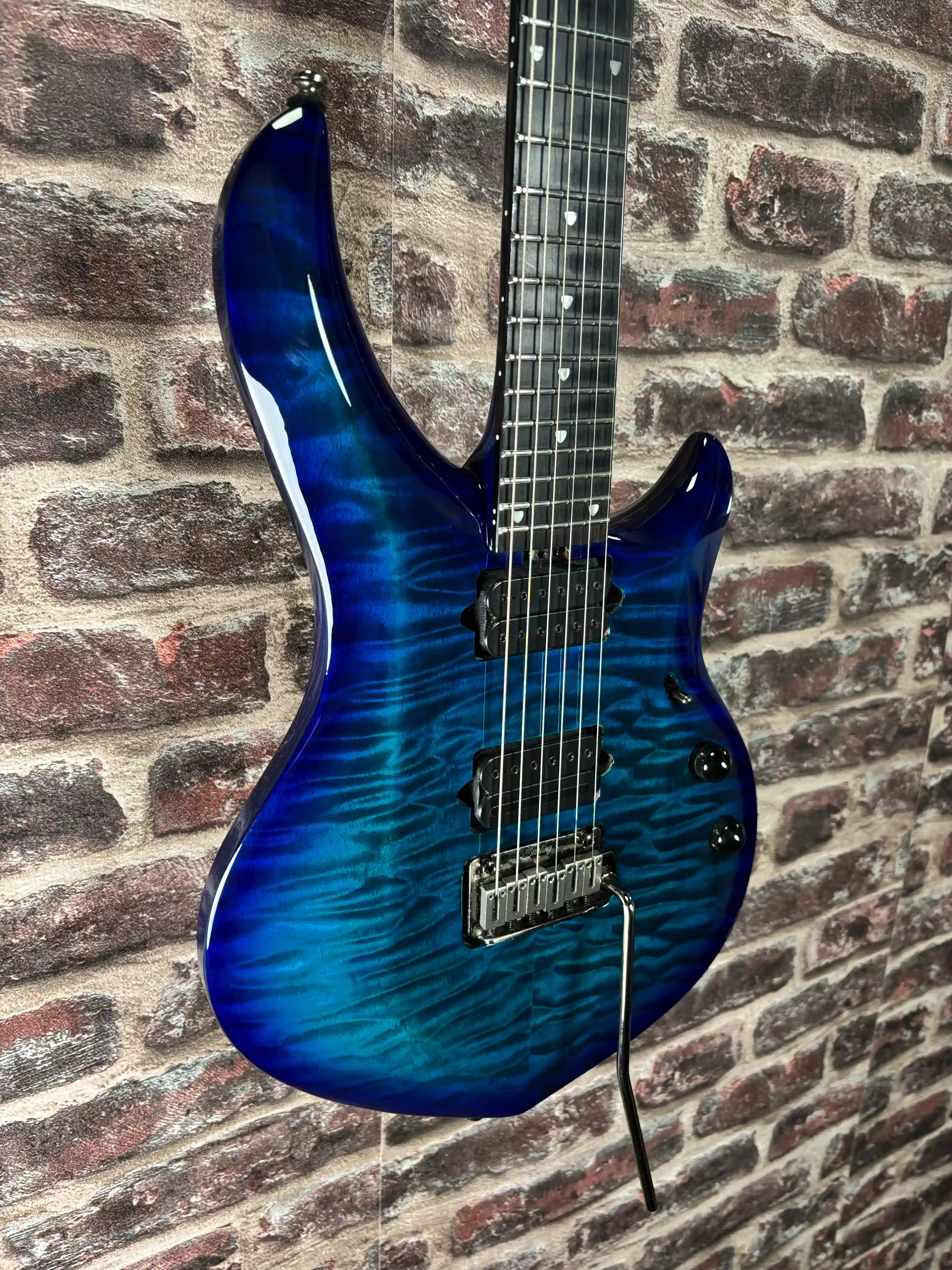 Sterling by Music Man Majesty MAJ200 Cerulean Paradise OCCASION